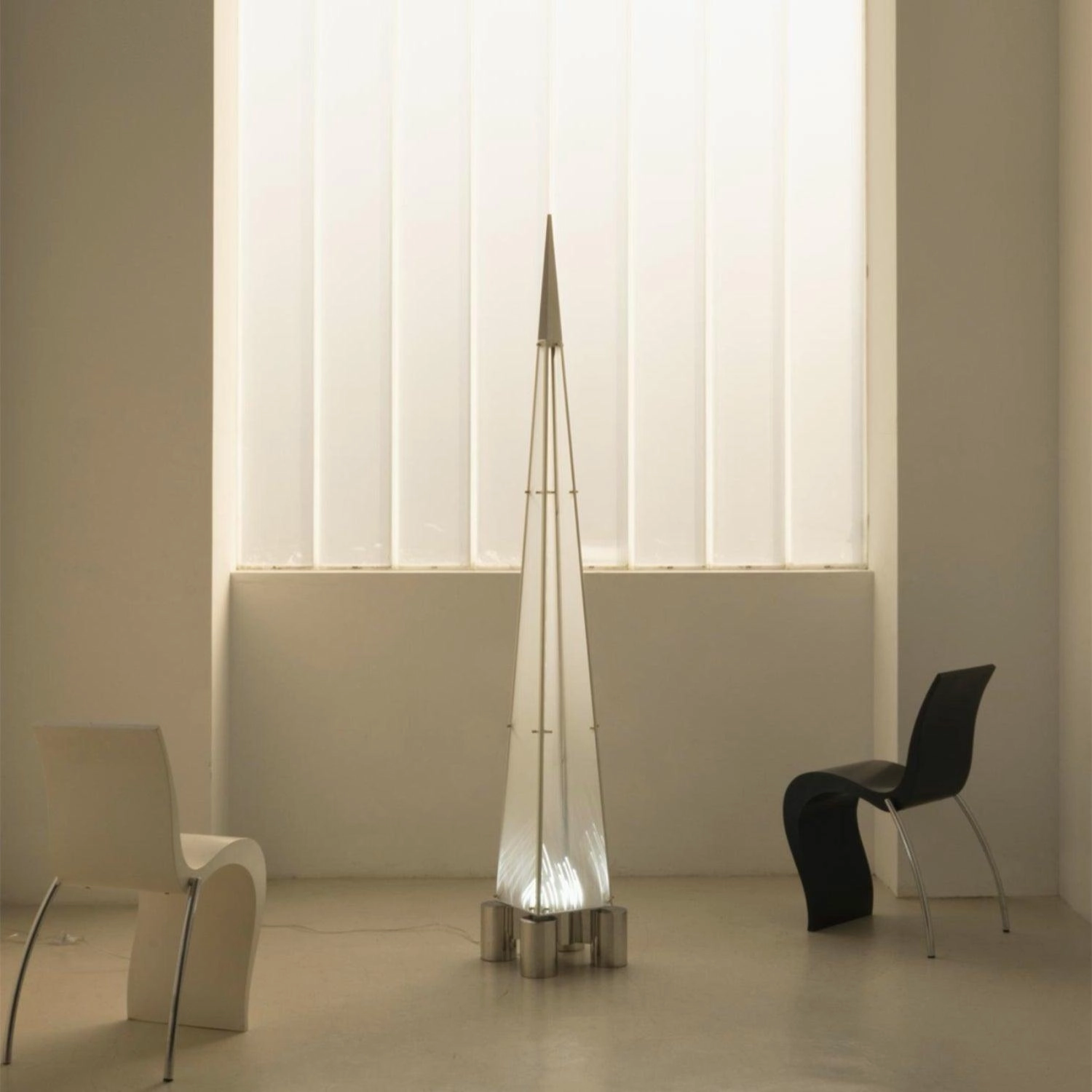 Fragment Floor Lamp