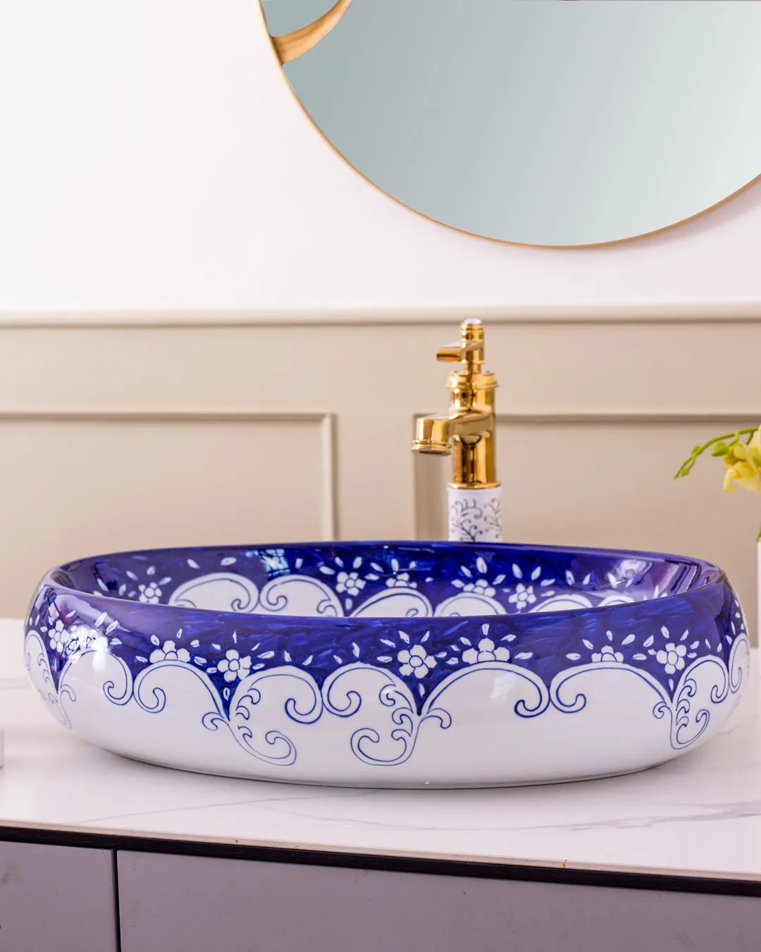 Fragrant Porcelain Counter Top Basin