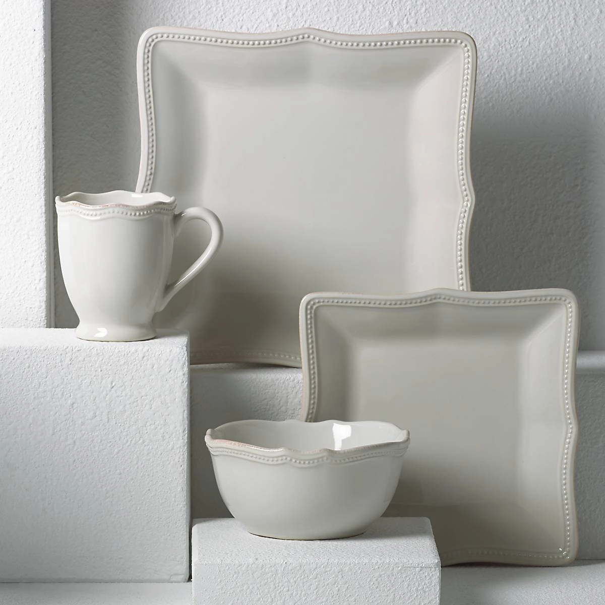 French Perle Bead White 4-Piece Place Setting