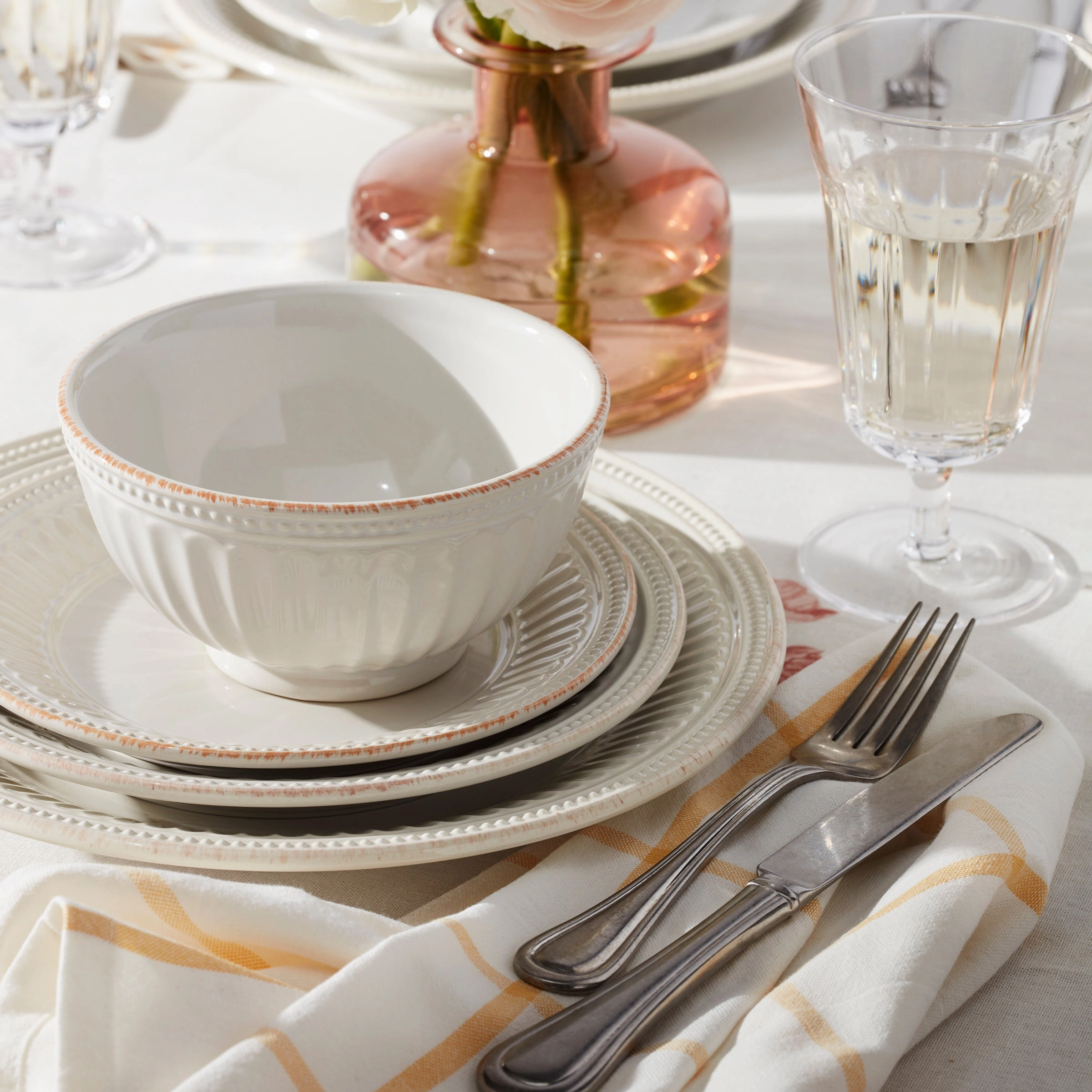 French Perle Groove 12-Piece Place Setting
