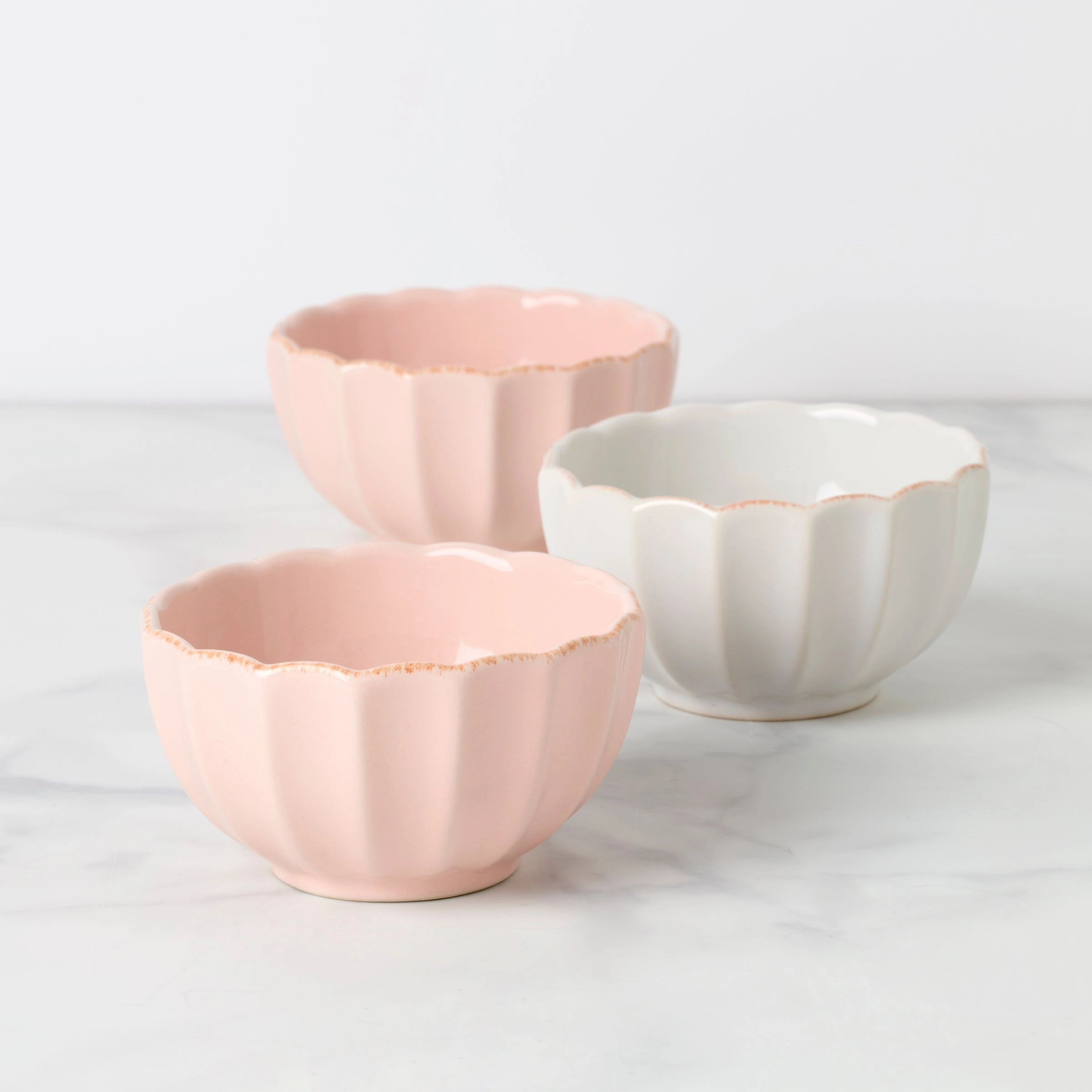 French Perle Scallop Mini Bowls - Set of 3afternoon tea dessert tray