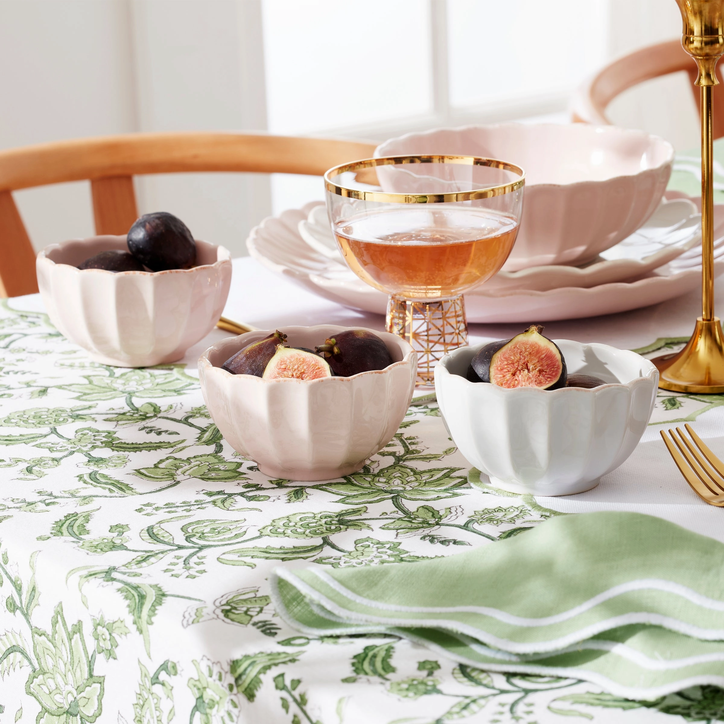 French Perle Scallop Mini Bowls - Set of 3