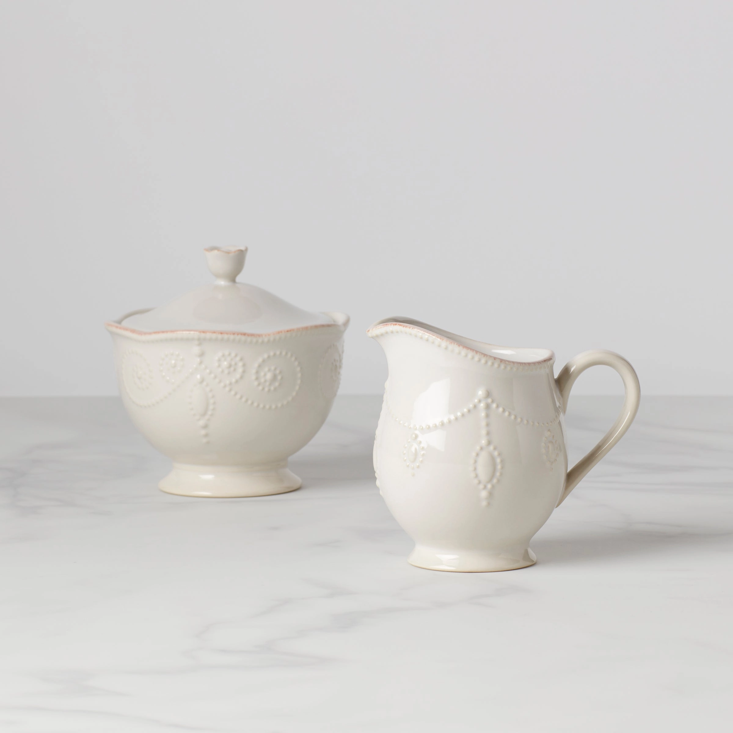 French Perle White Sugar & Creamerafternoon tea dessert tray
