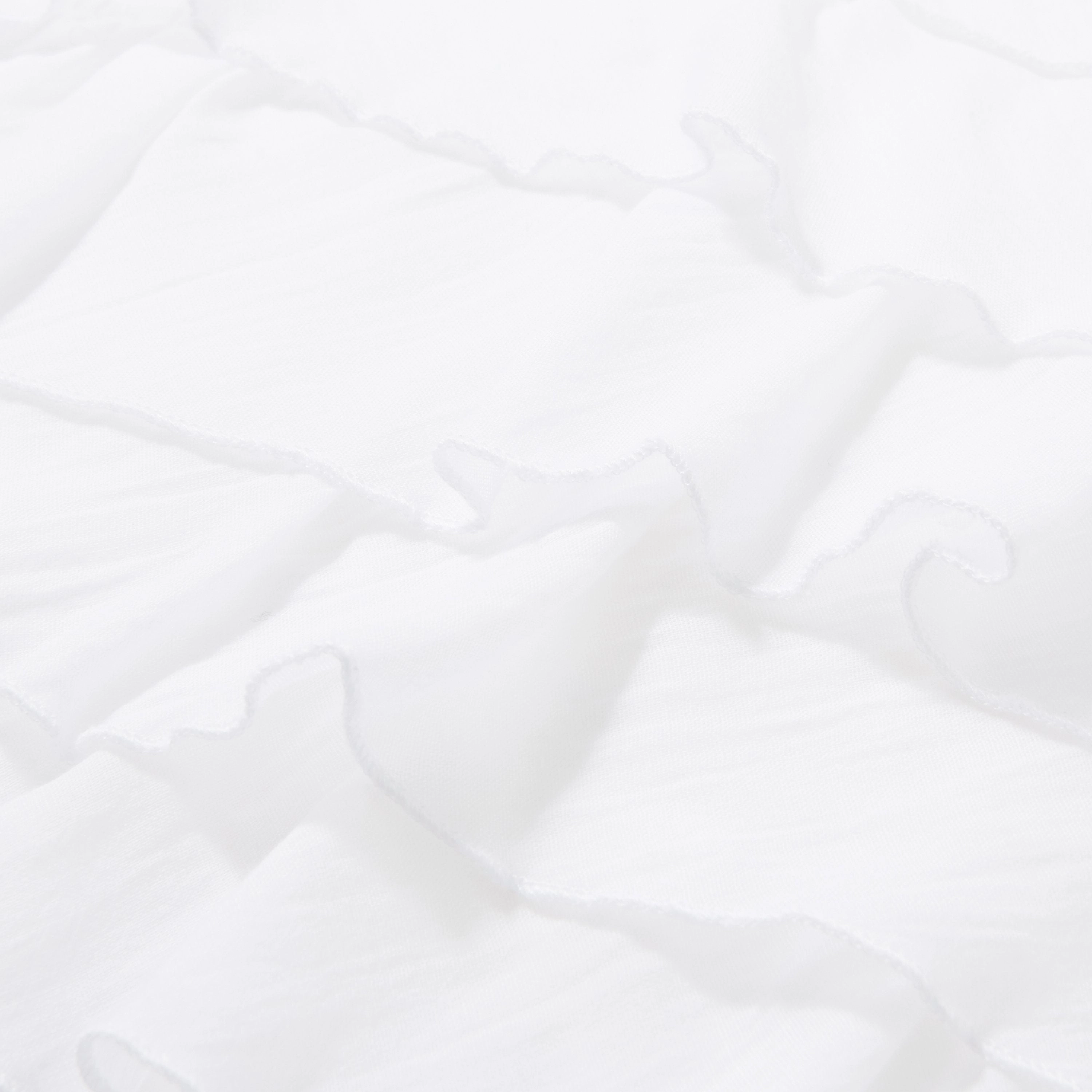 FRILL A CUSHION COVER 45 White