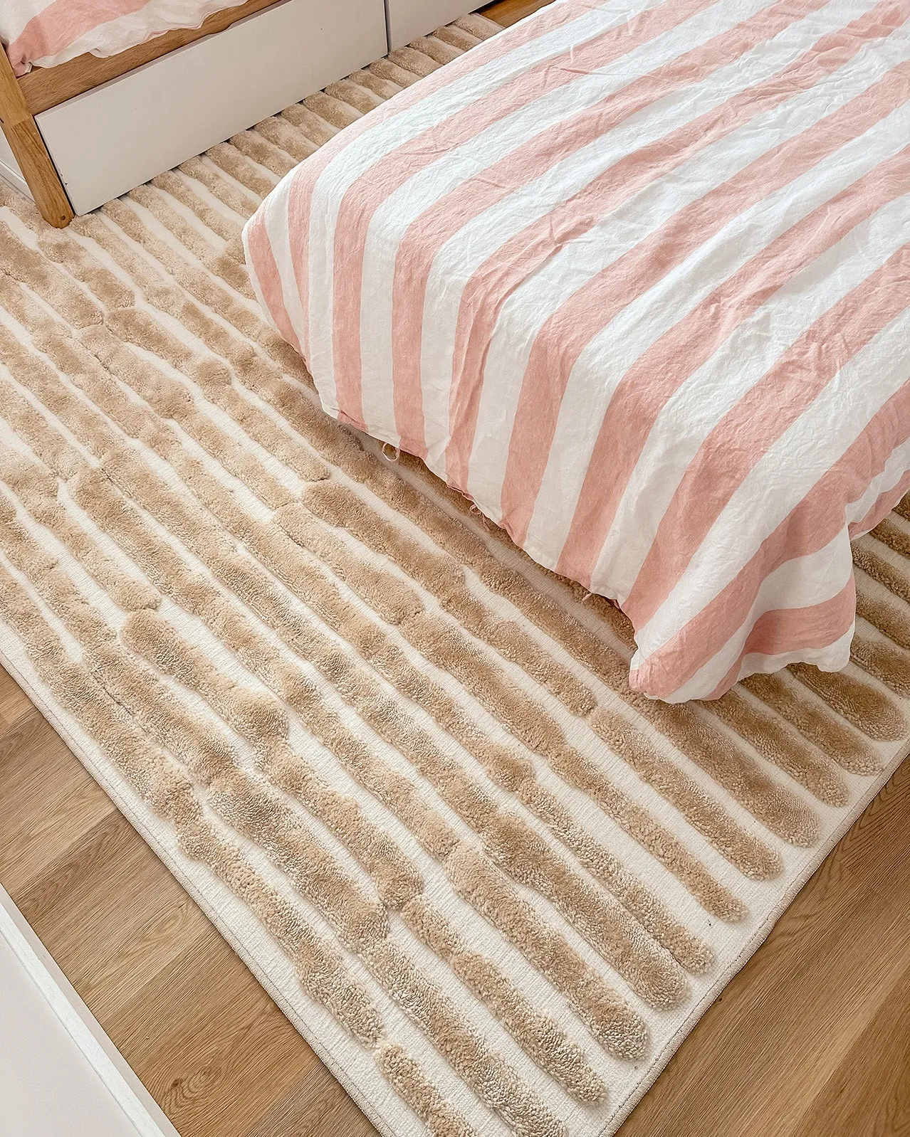 Fritzie Champagne Abstract Striped Rug *NO RETURNS UNLESS FAULTY