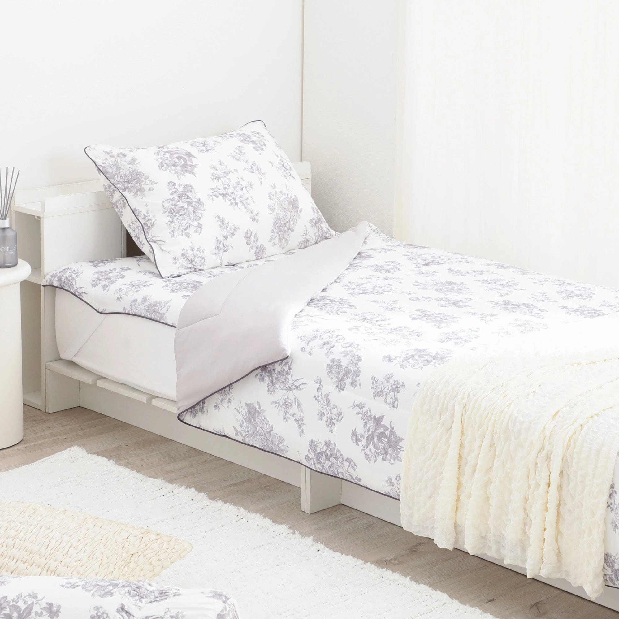 Fuwaro Cooling Quilt Classic Flower Double