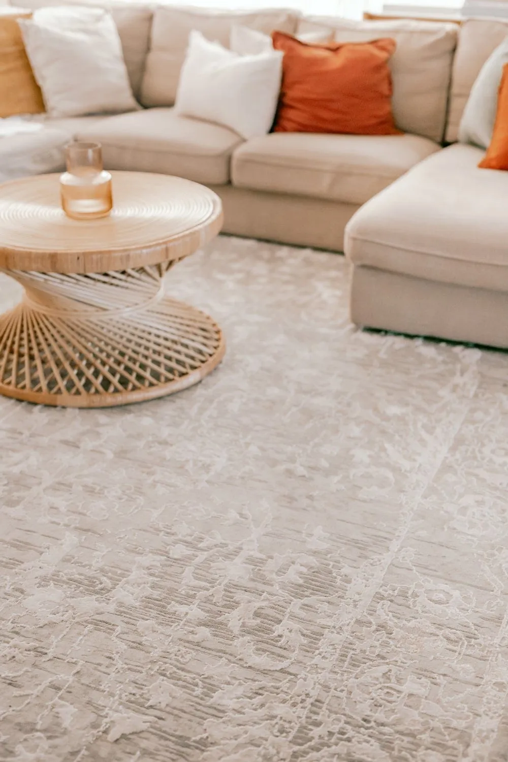 Gabriella Grey and Ivory Distressed Floral Rug *NO RETURNS UNLESS FAULTY