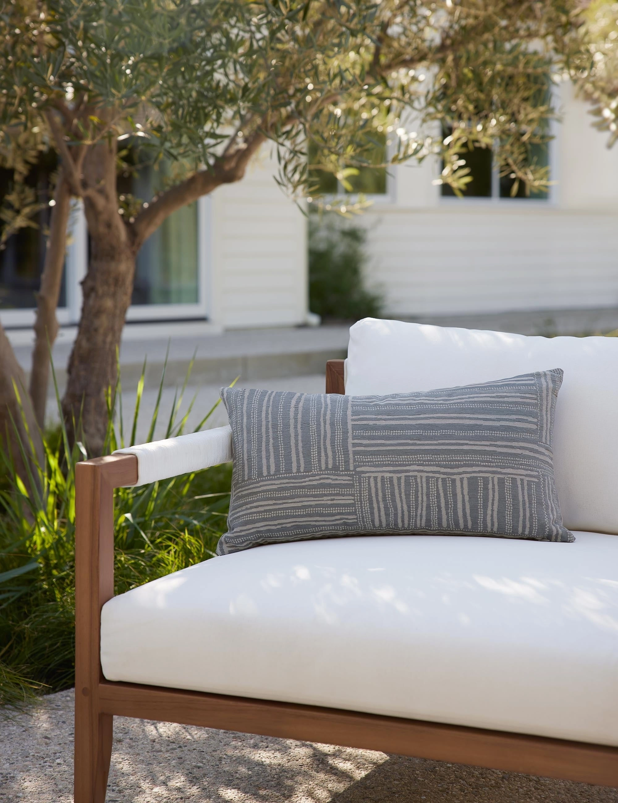 Gabriella Indoor / Outdoor Pillow