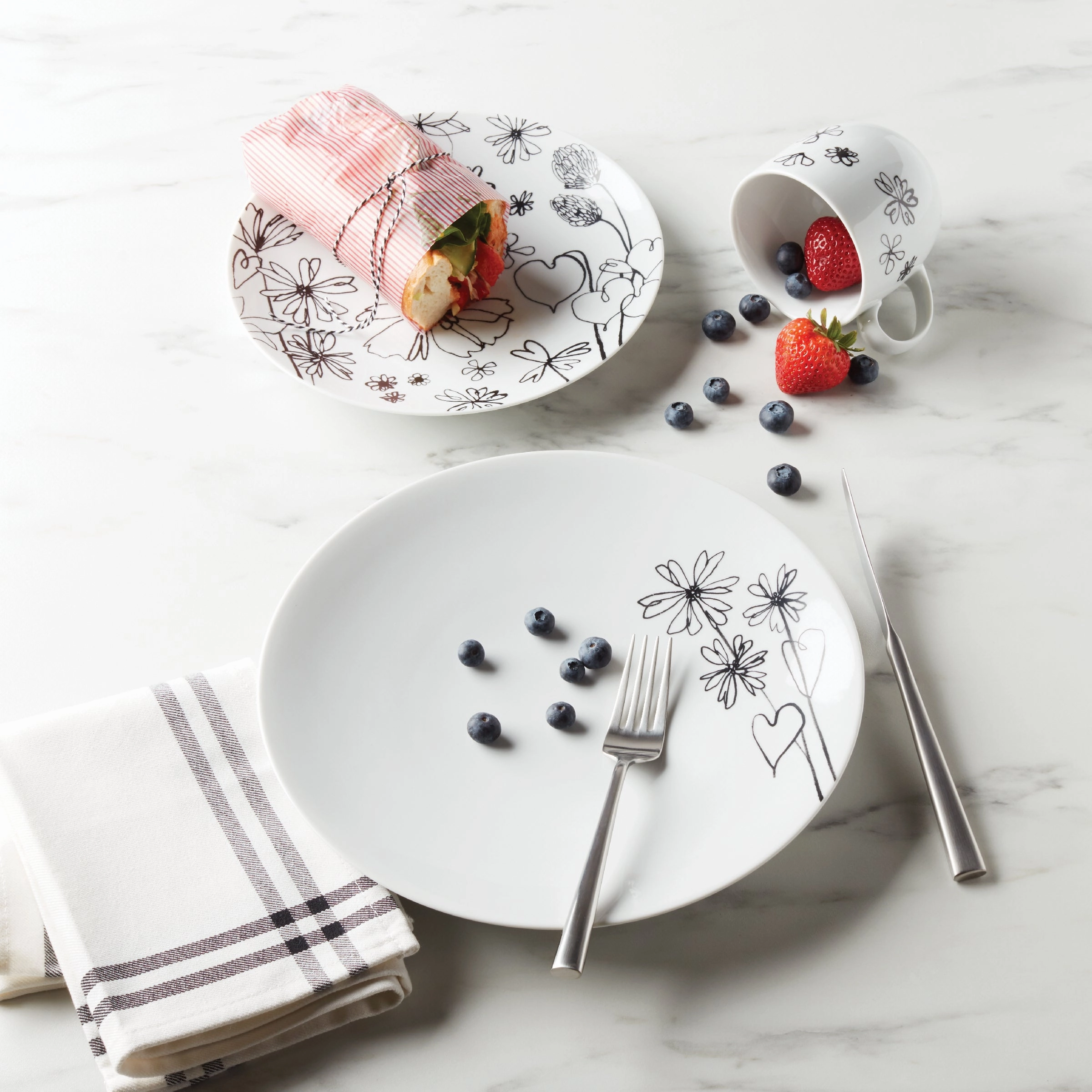 Garden Doodle Accent Plates - Set of 4