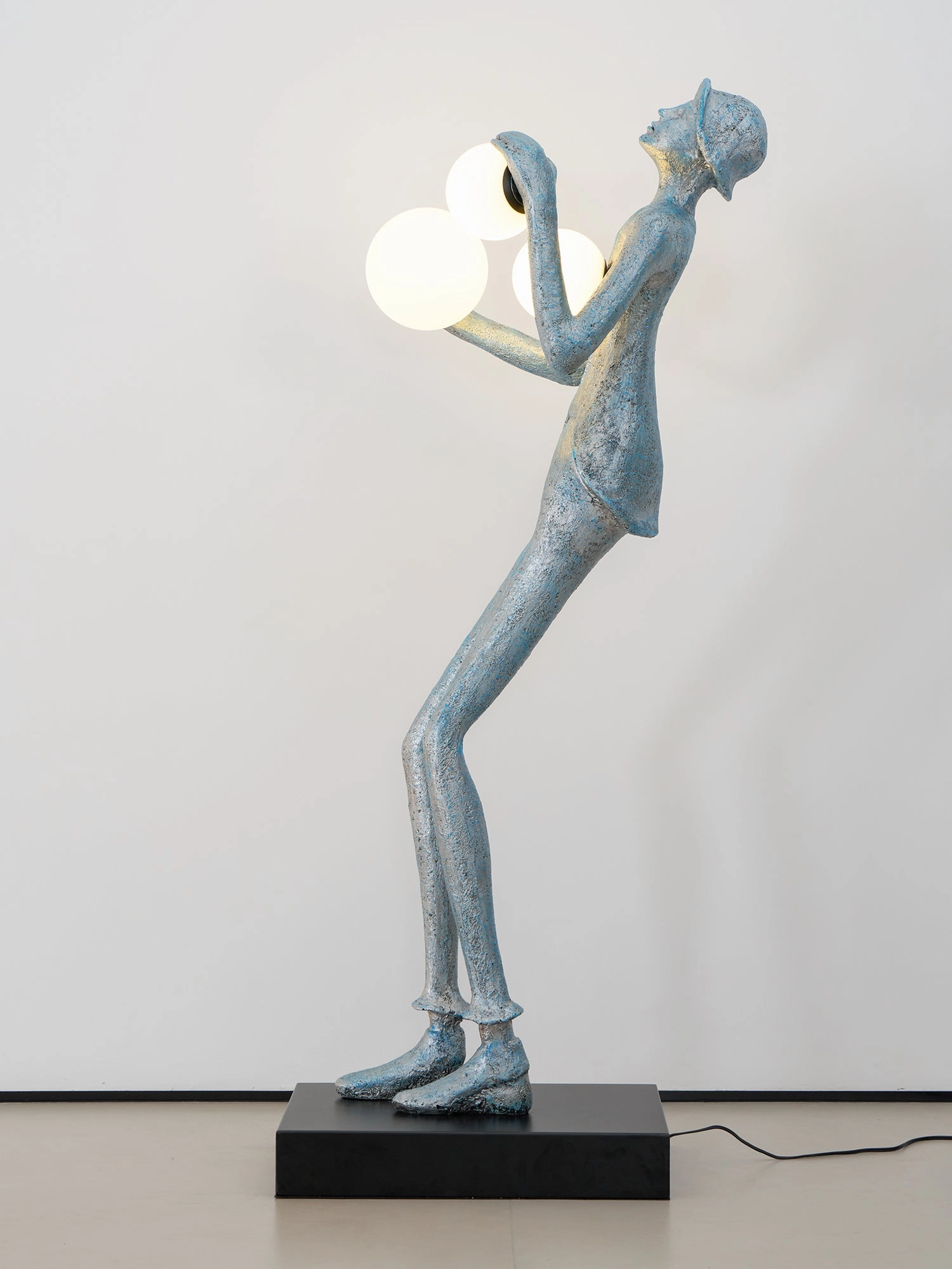 Gentleman Sculpture Floor Lamp