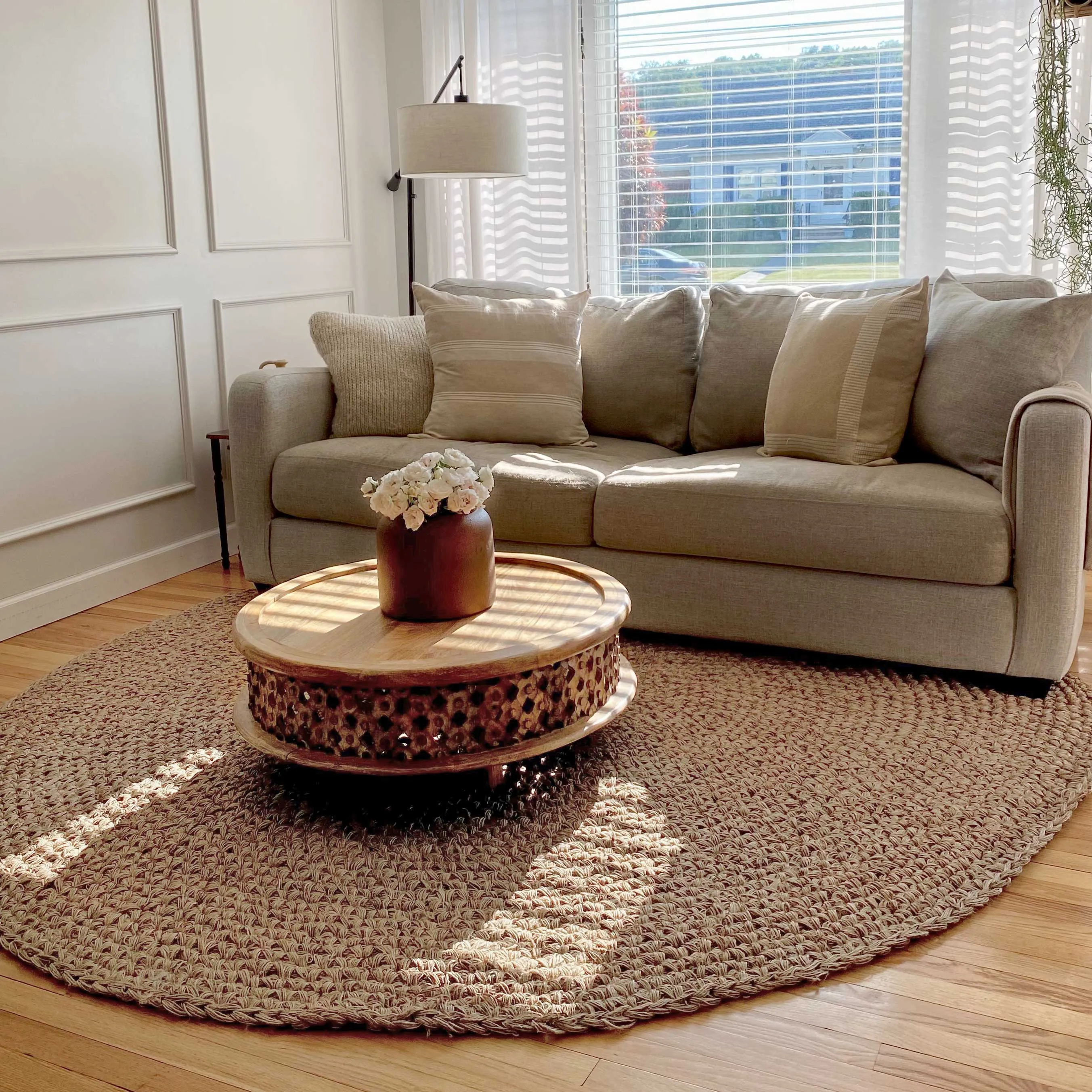 Georgia Natural Brown Crochet Round Jute Rug *NO RETURNS UNLESS FAULTY