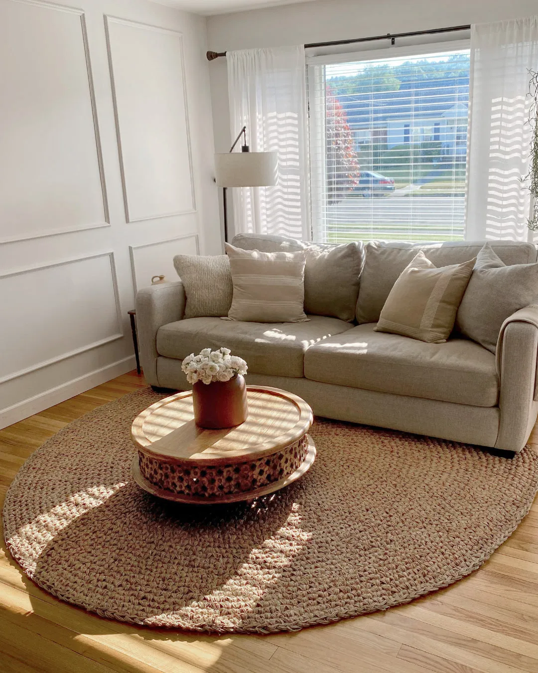 Georgia Natural Brown Crochet Round Jute Rug *NO RETURNS UNLESS FAULTY