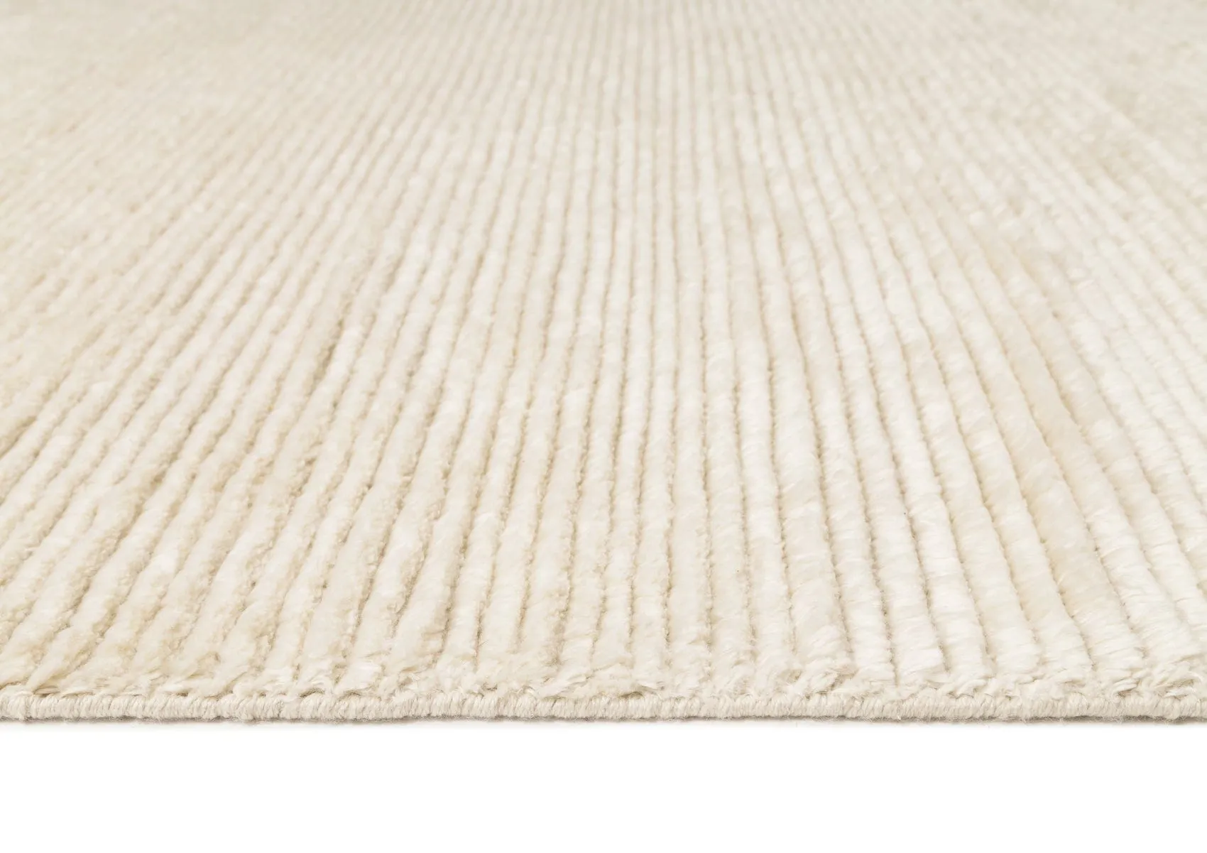 Ginta Luxe Ivory PET Cut Pile Rug *NO RETURNS UNLESS FAULTY