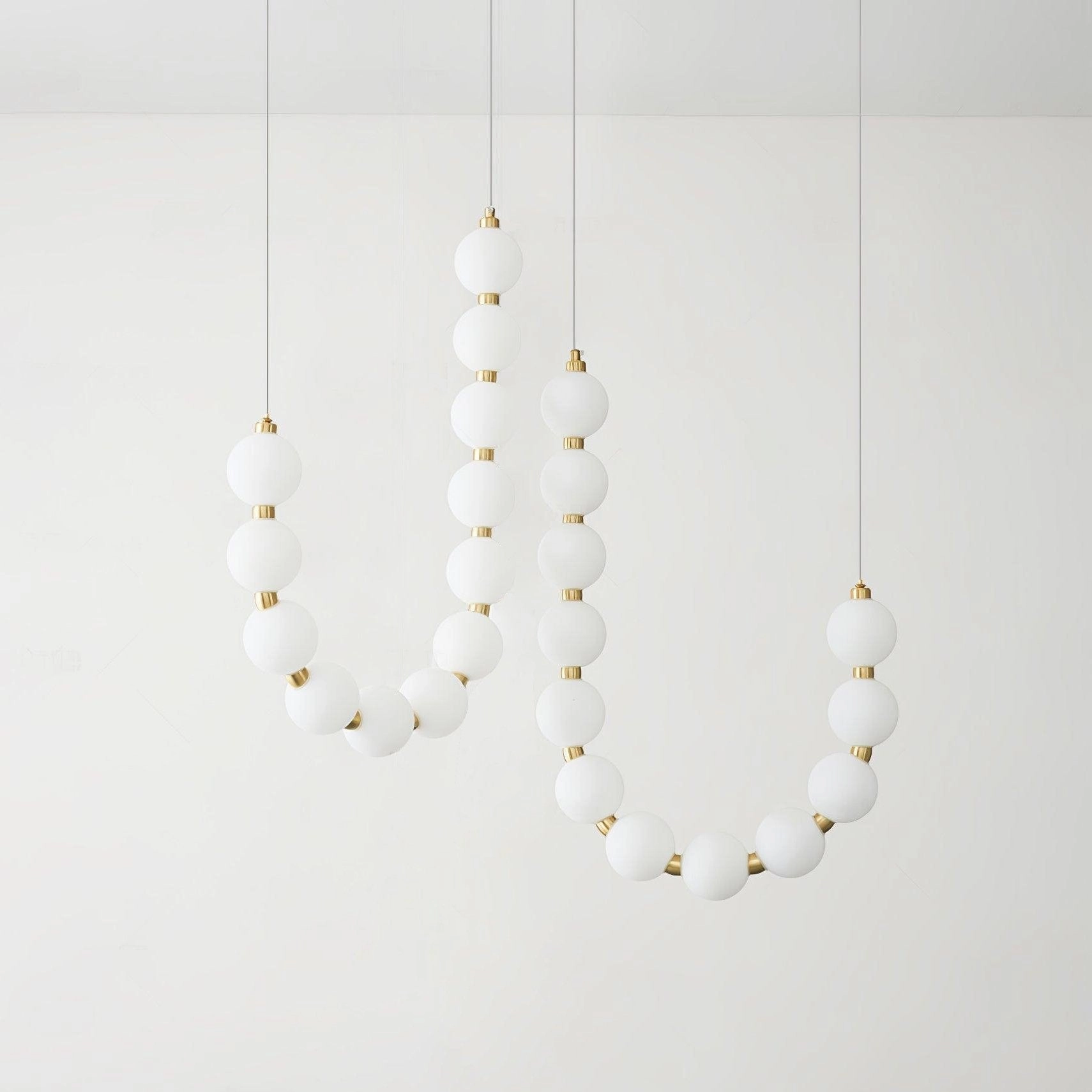 Glass Pearl Necklace Chandelier