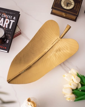 Golden Banana Leaf Plattermodern kitchen decor ,kitchen dinner set ,dinnerware 