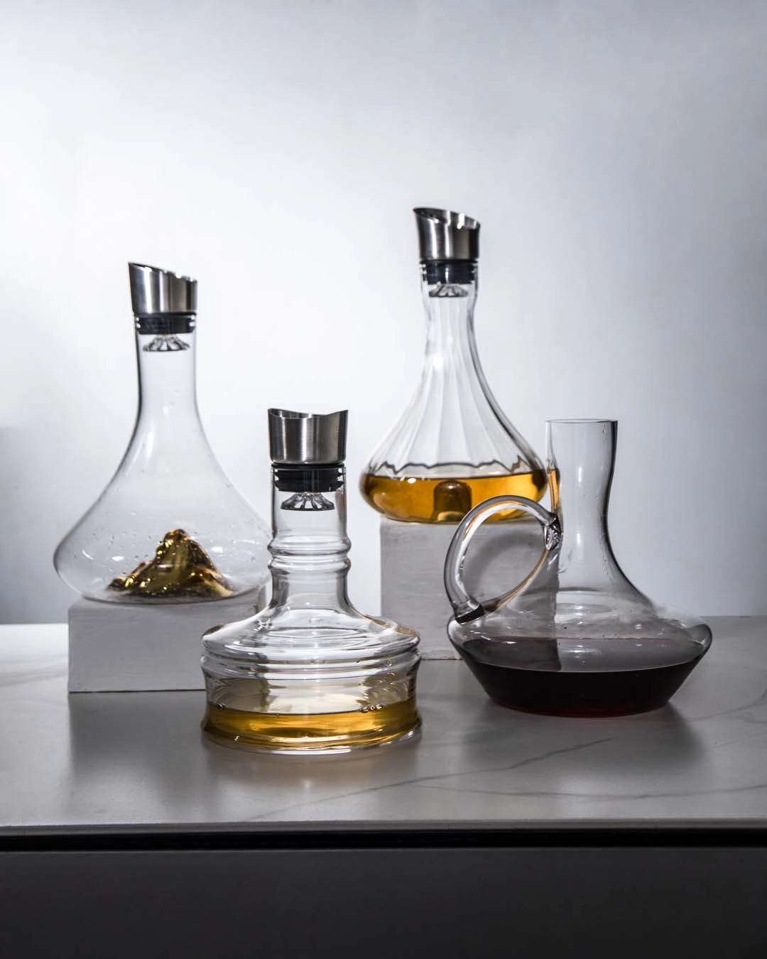 Golden Iceberg Whiskey Glass Decanter