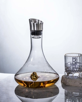 Golden Iceberg Whiskey Glass Decantermodern kitchen decor ,kitchen dinner set ,dinnerware 