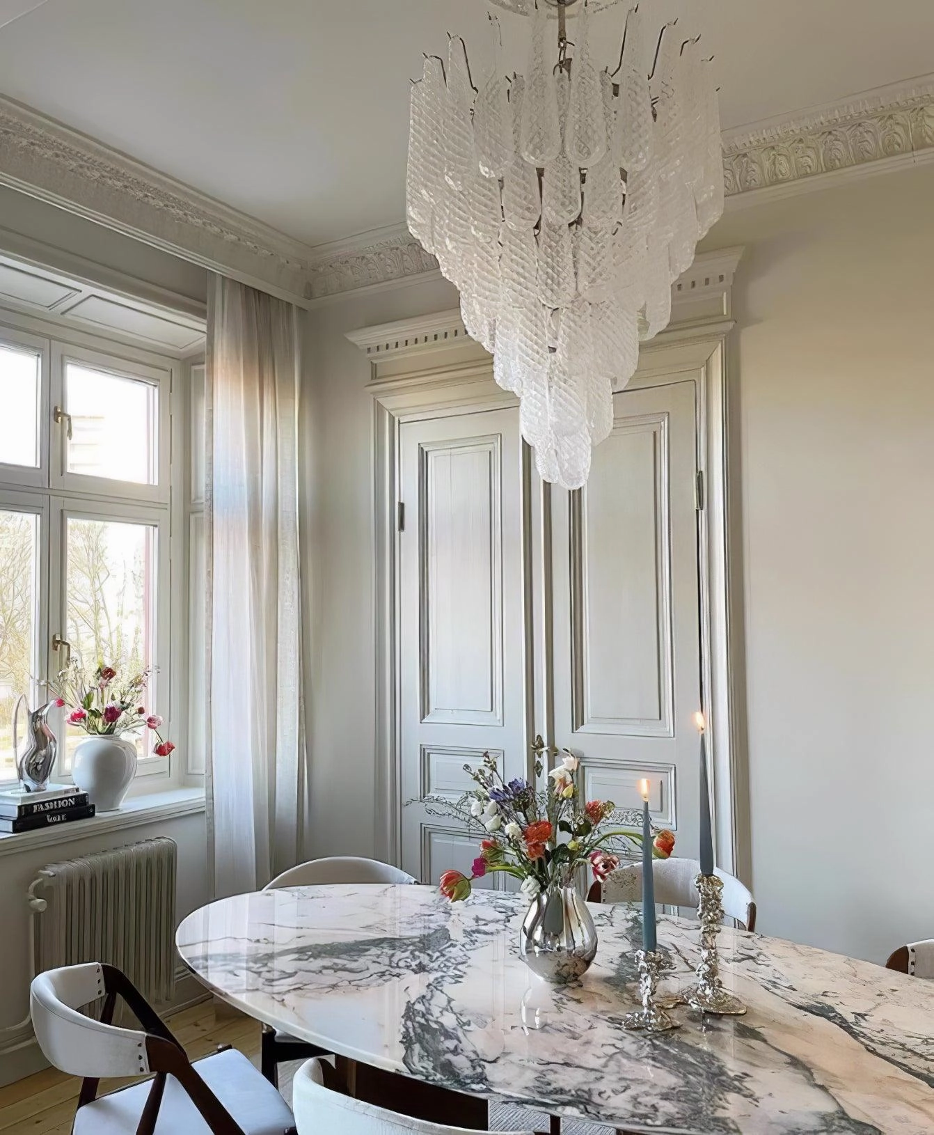 Grid Glass Waterfall Chandelier