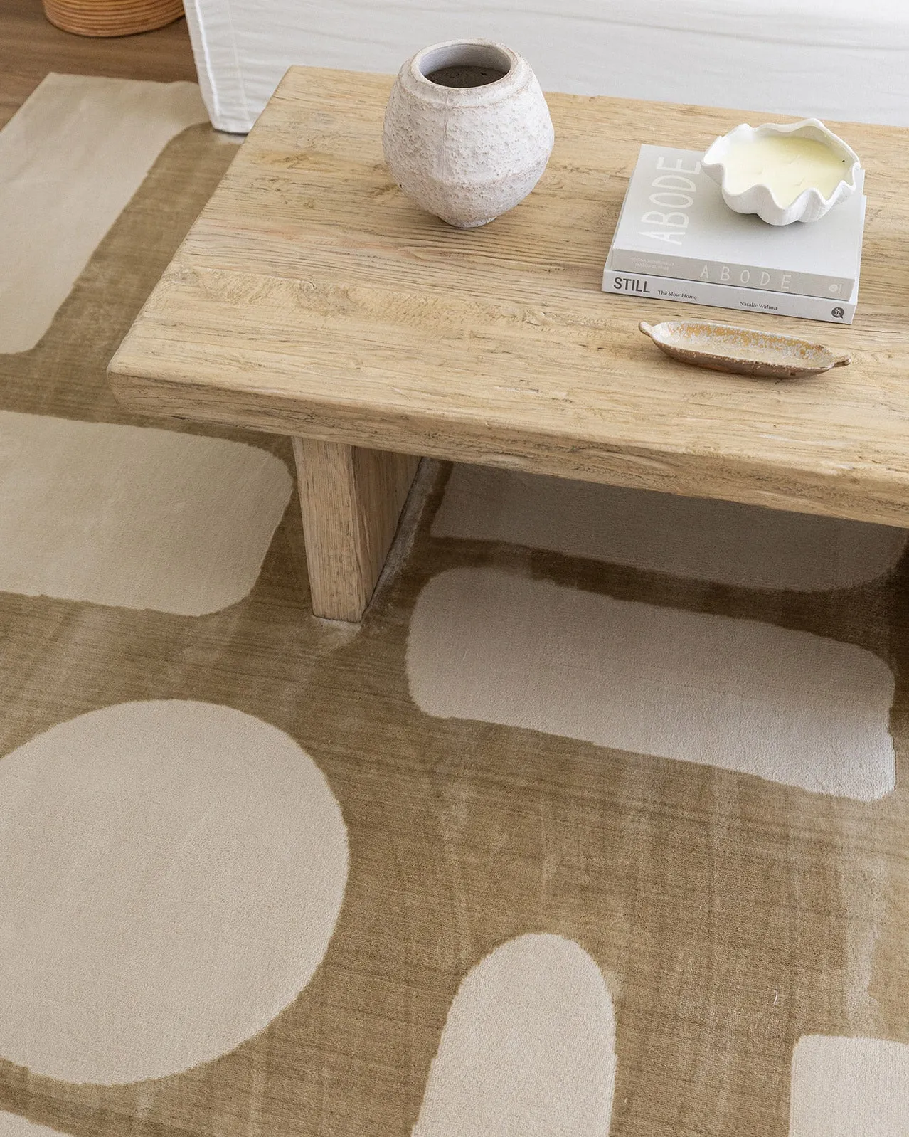 Hadessa Textured Geometric Neutral Washable Rug