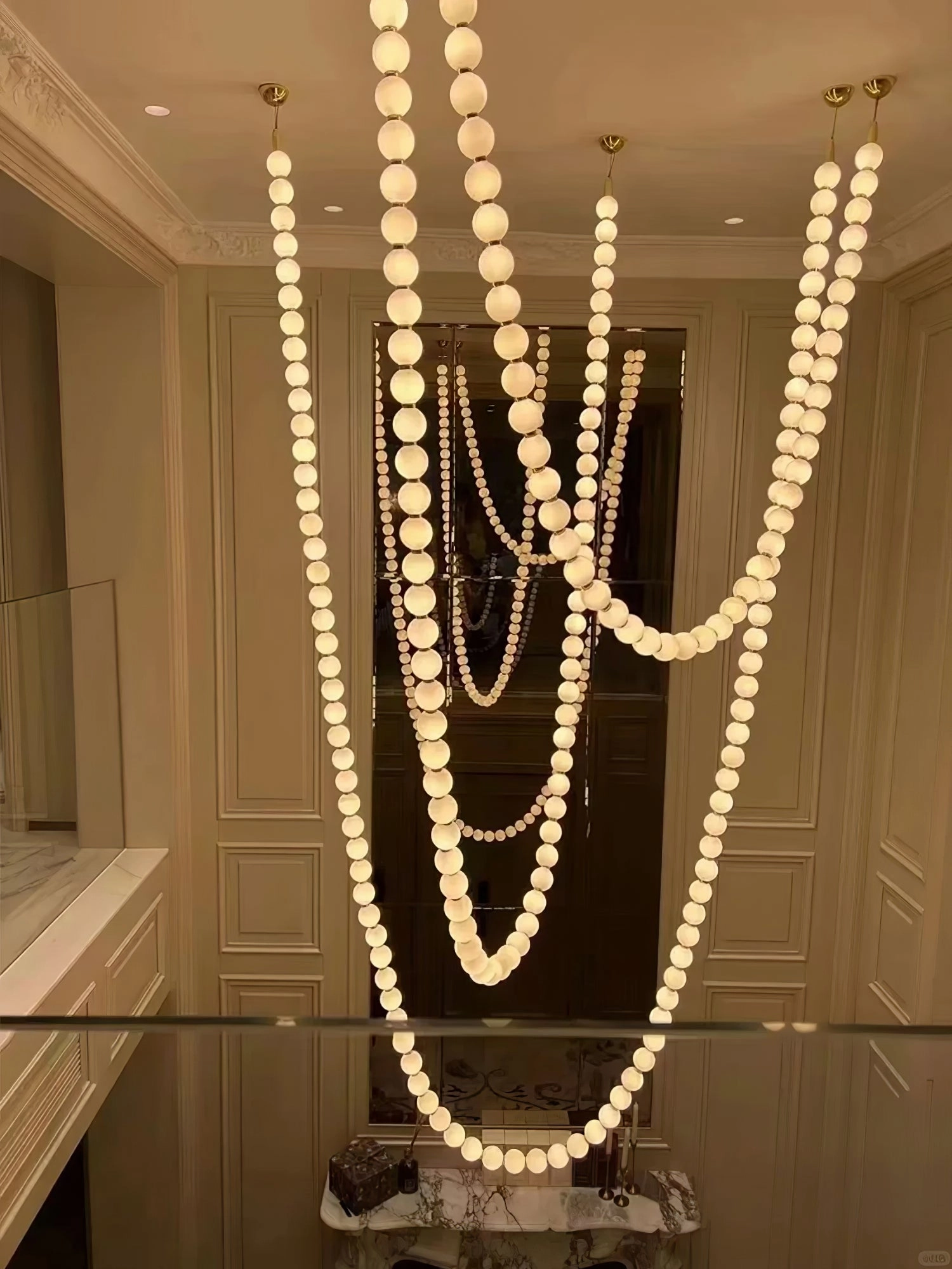 Halti Necklace Acrylic Chandelier