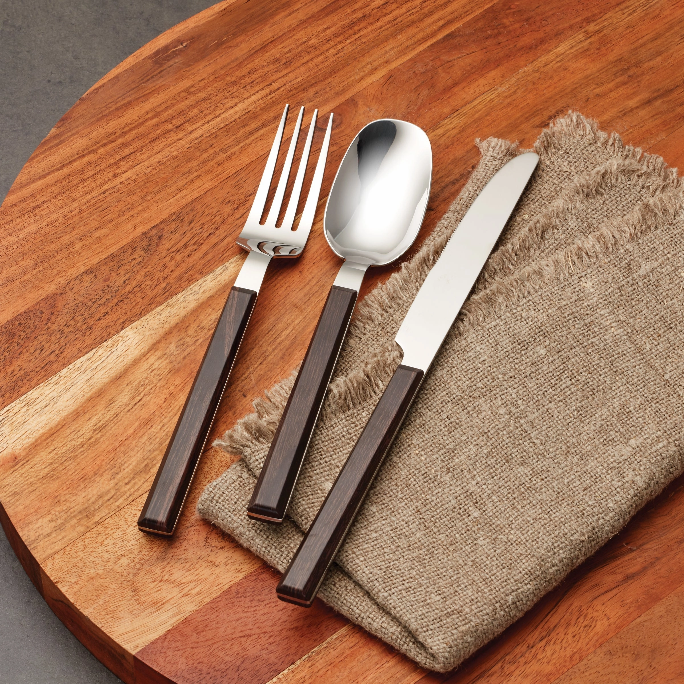 Henley Brown 16 Piece Flatware Set
