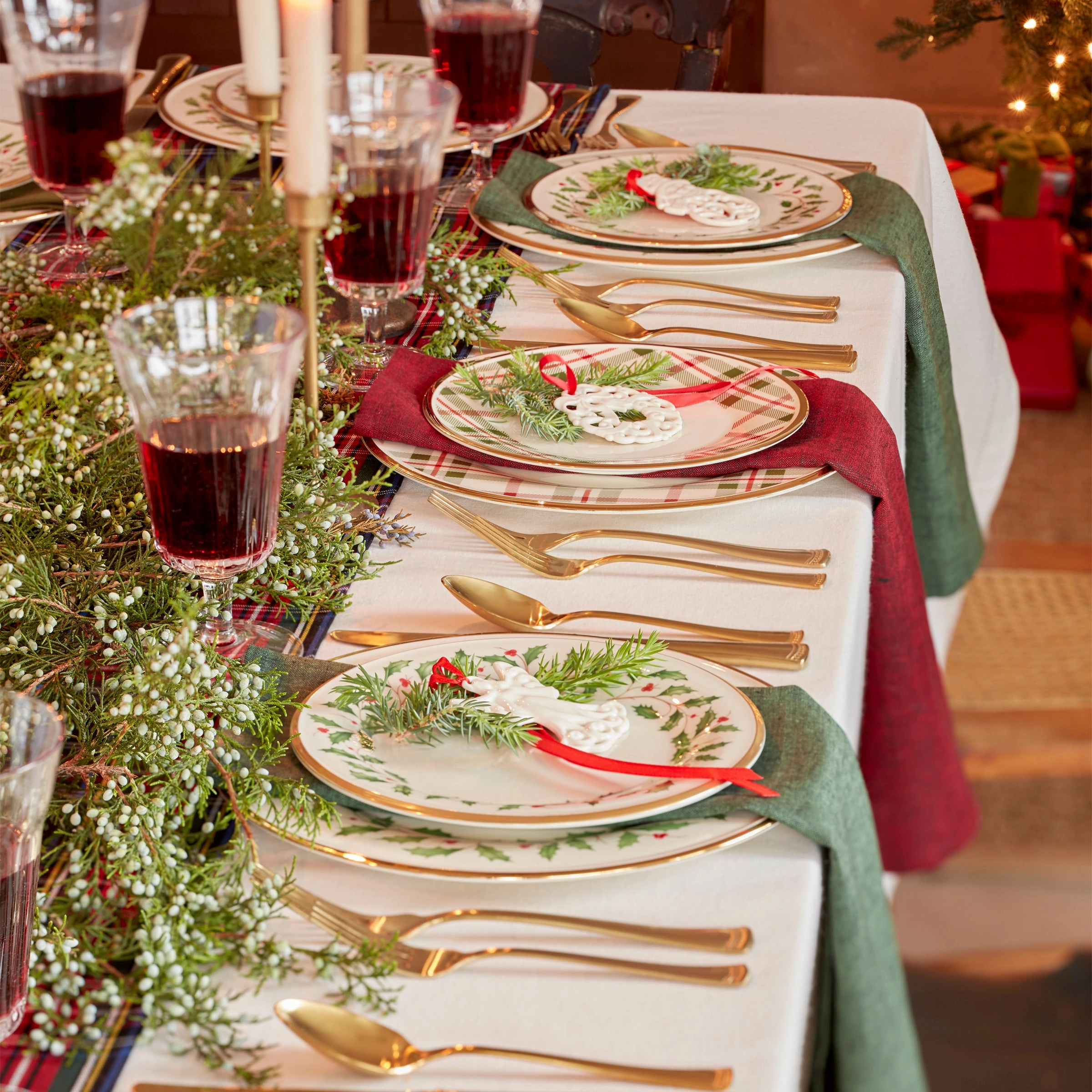 Holiday 6-Piece Dinner Plate Set