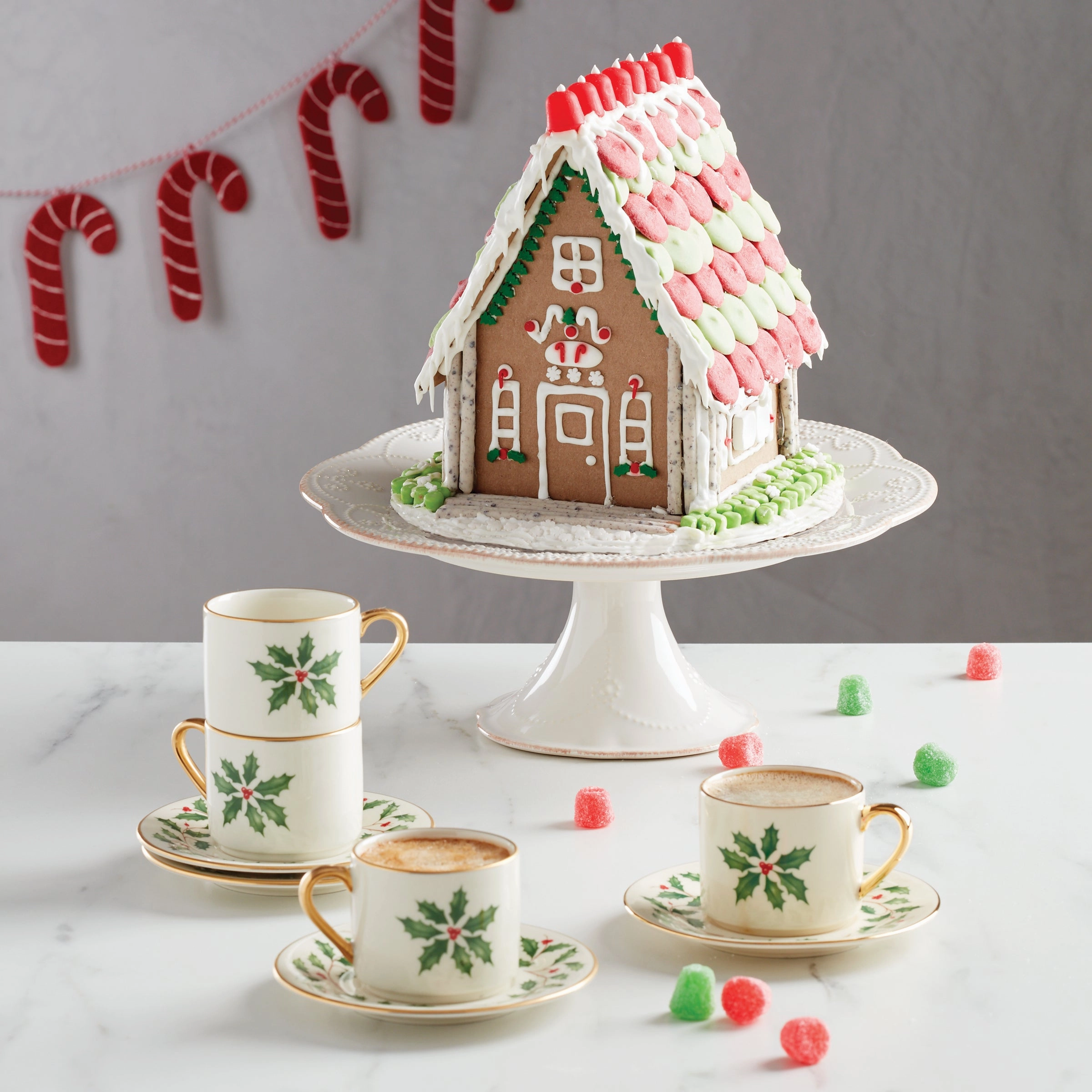 Holiday Espresso Cup & Saucer - Set of 4