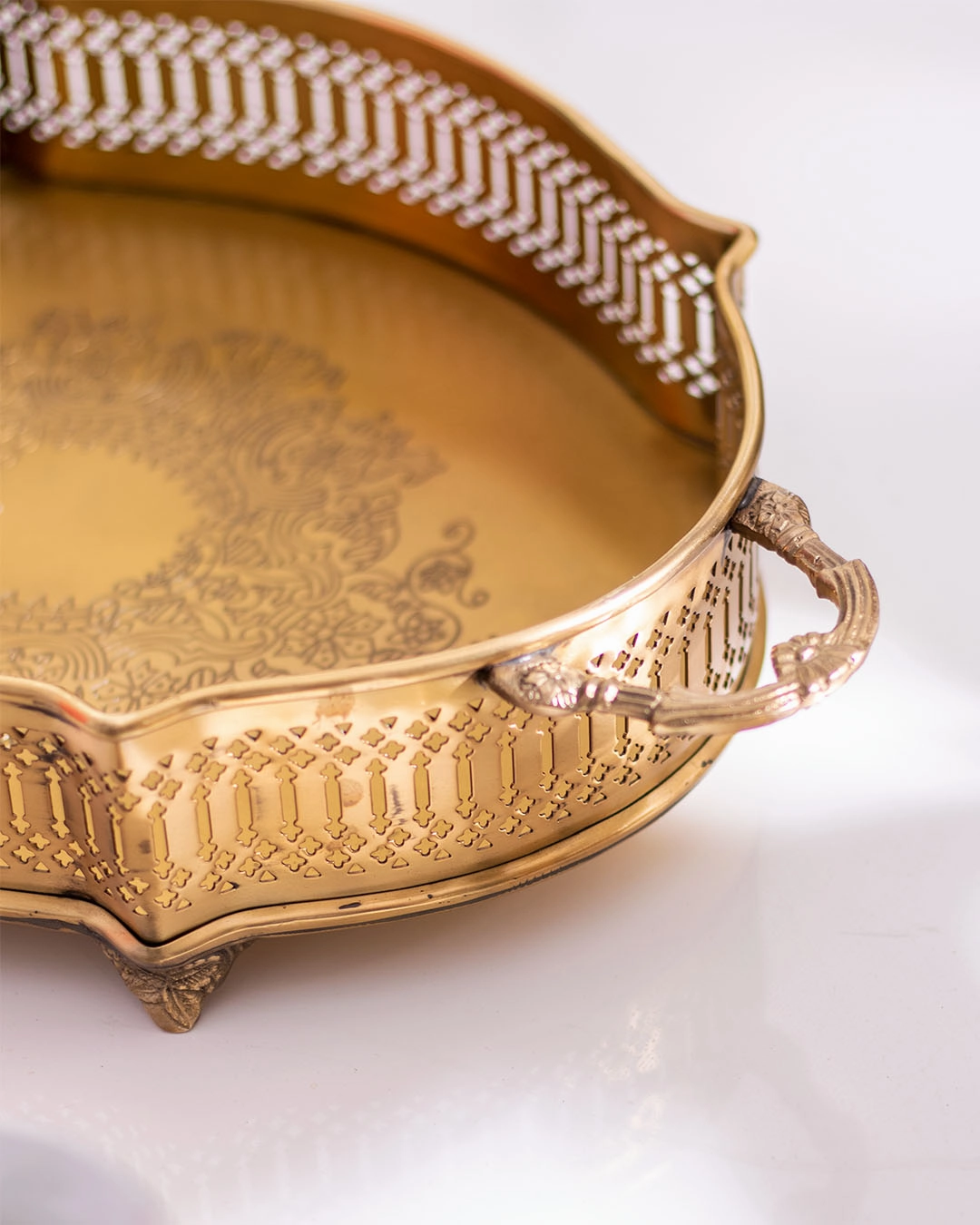 Imperium Lace-cut Decorative Tray with Handle 12"