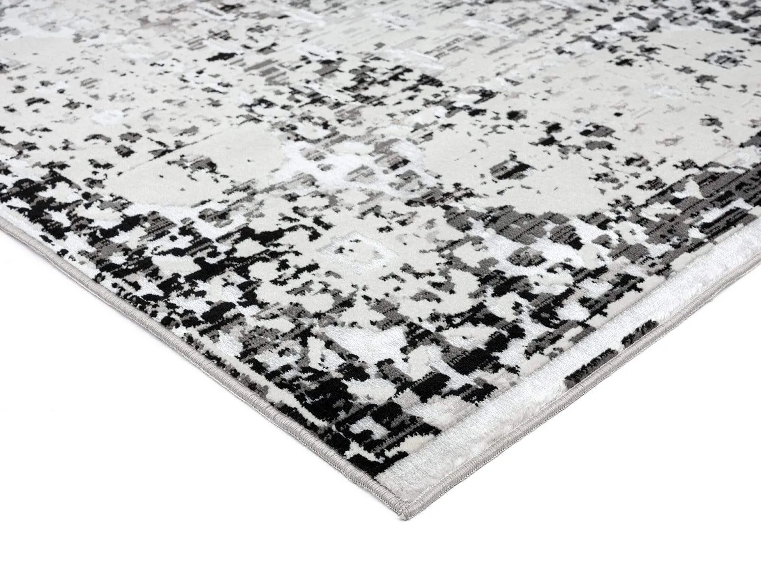 Imran Black Grey And Ivory Traditional Distressed Rug *NO RETURNS UNLESS FAULTY