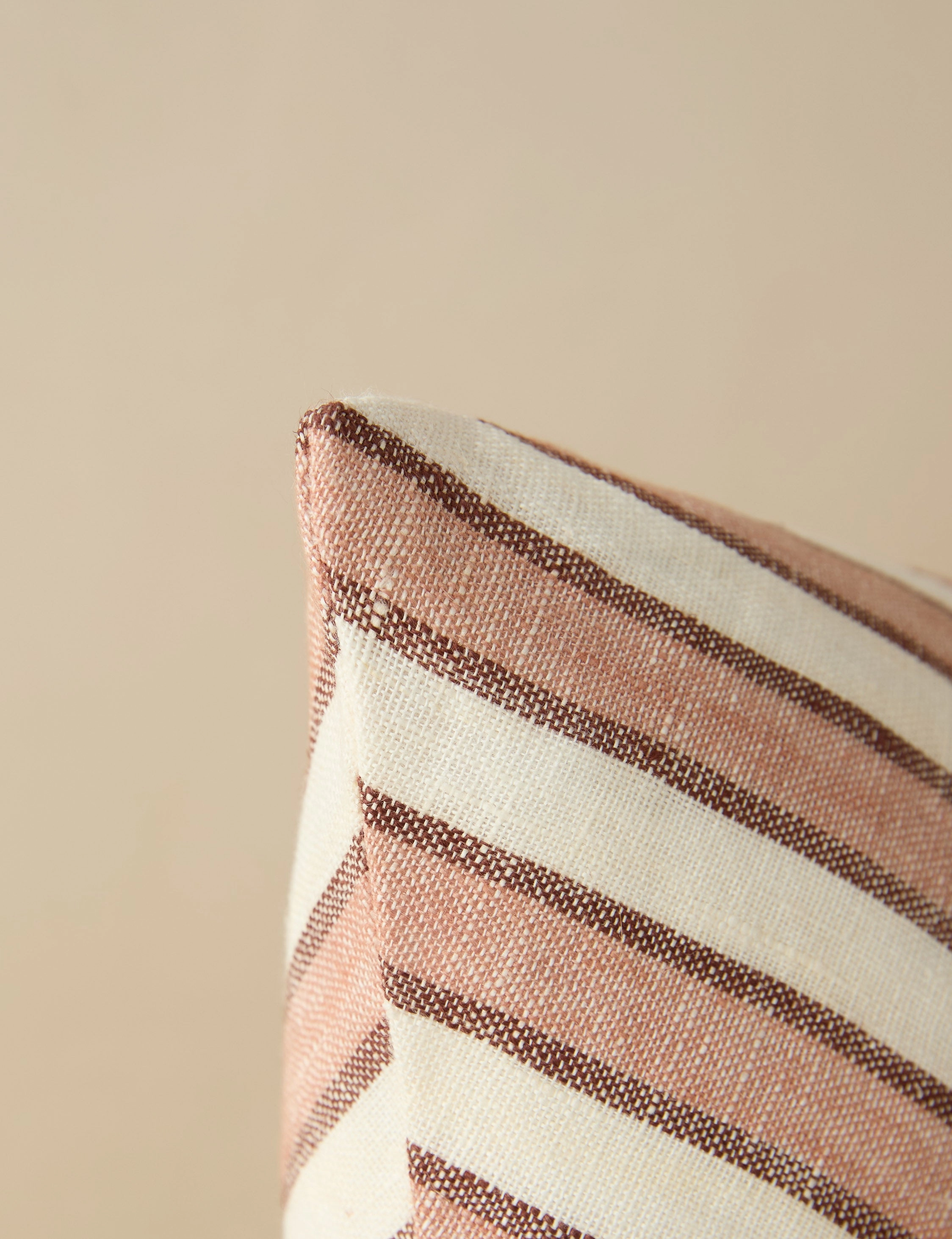 Indrik Linen Pillow