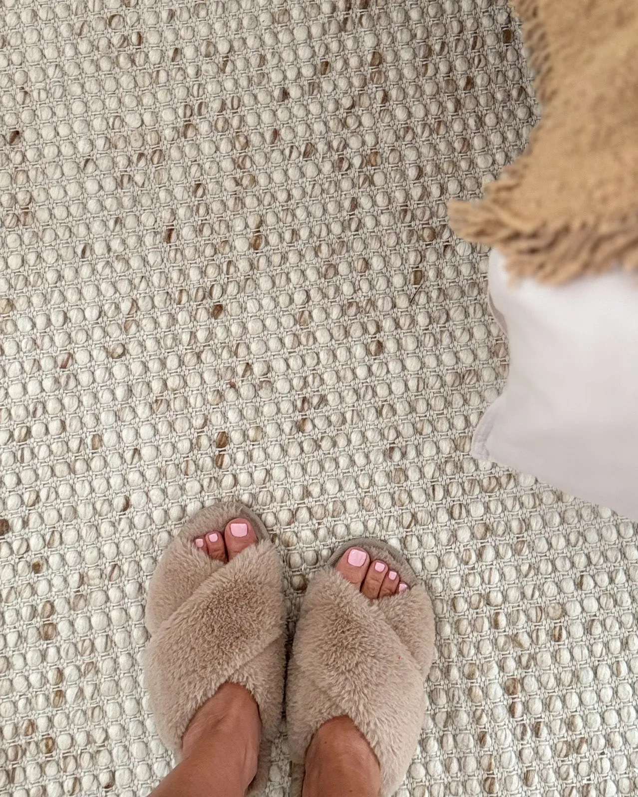 Indya Marbled Cream and Beige Chunky Wool Rug