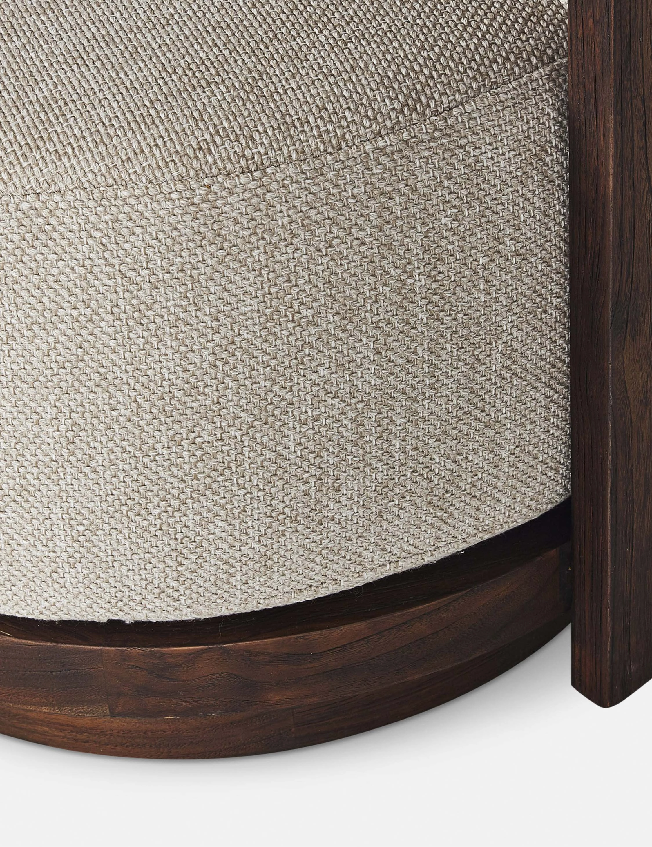 Insfran Outdoor Swivel Chair