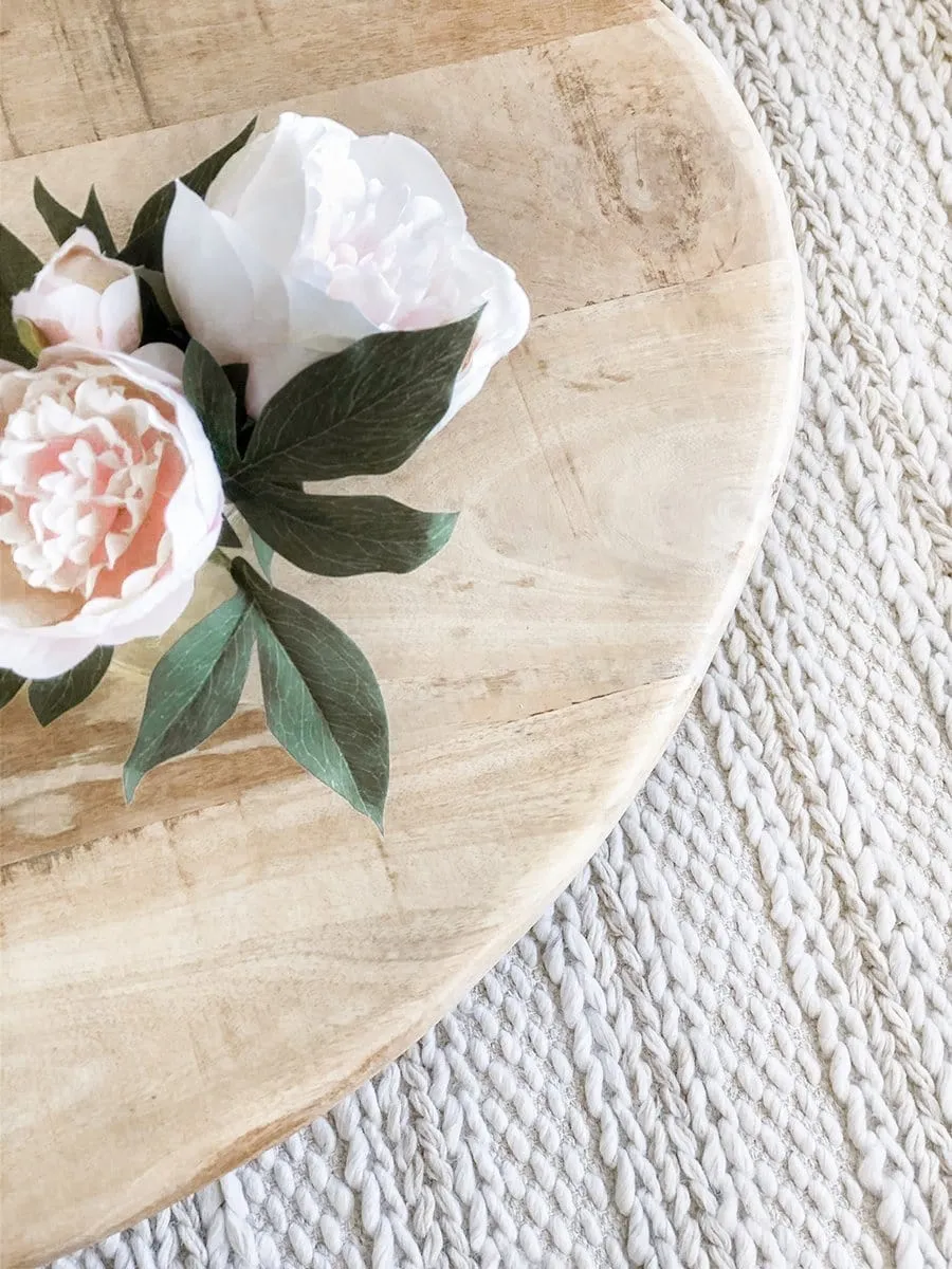 Isabella Marbled Ivory and Beige Braided Rug