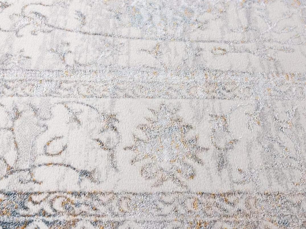 Jodhi Cream Blue And Tan Lustrous Traditional Rug *NO RETURNS UNLESS FAULTY