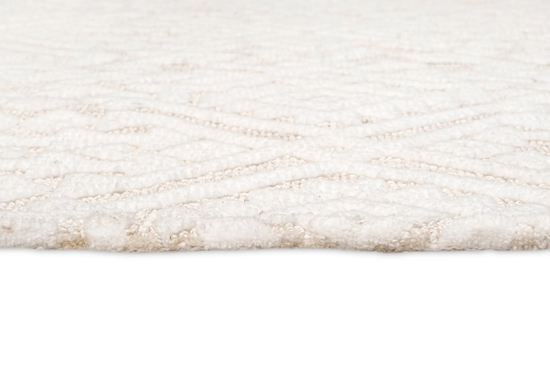 Josephine Ivory and Cream Tribal Transitional Round Rug *NO RETURNS UNLESS FAULTY