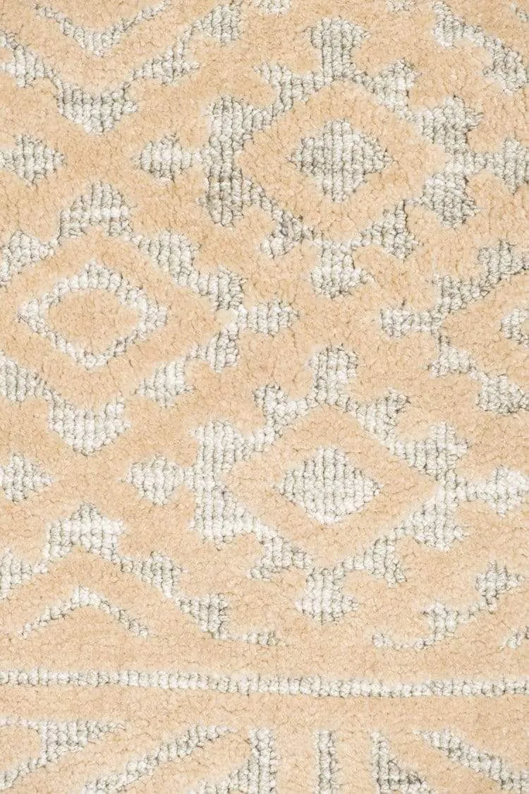 Kaia Hushed Green Grey Rug *NO RETURNS UNLESS FAULTY