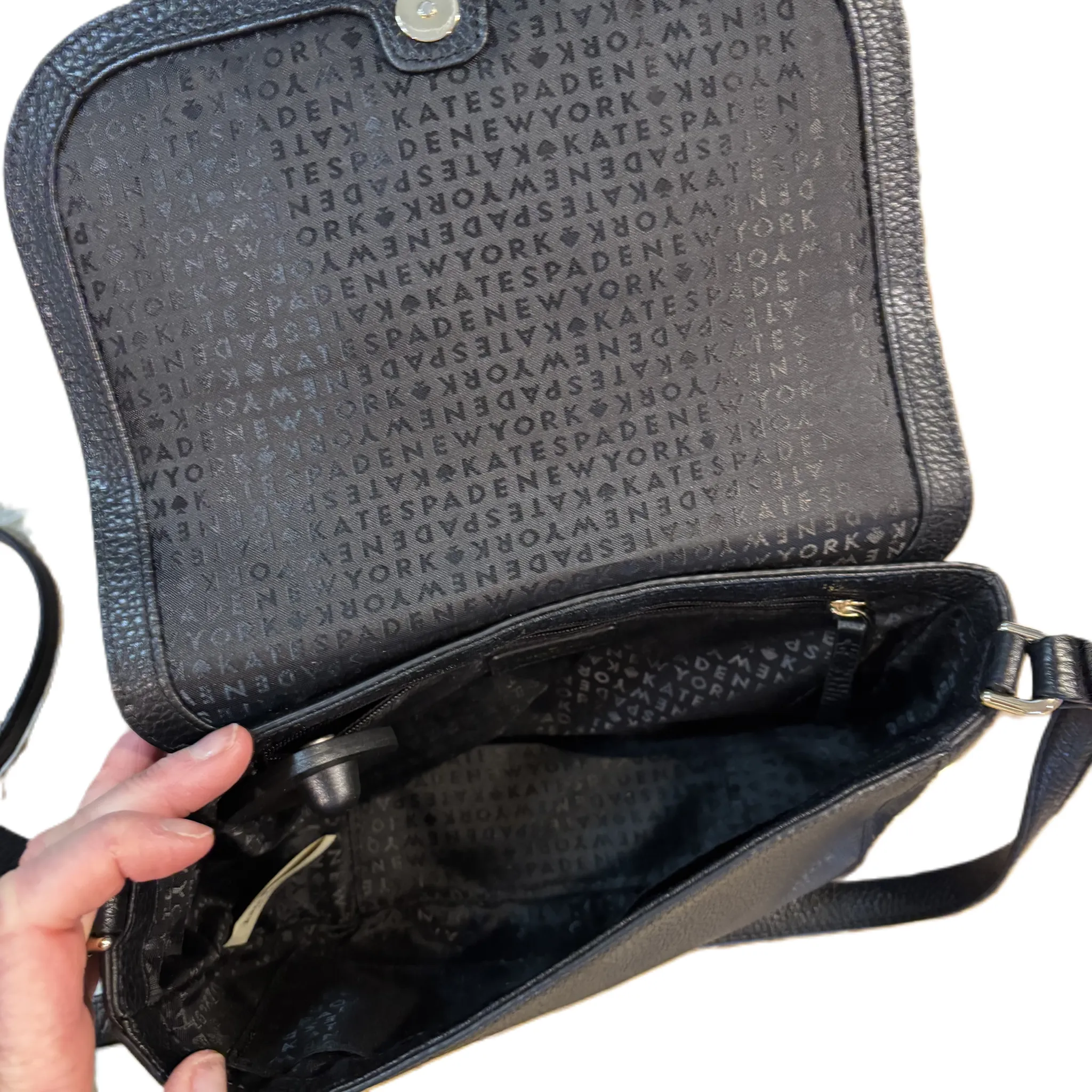 Kate Spade Bags Crossbody Designer By Kate Spade, Size: Small