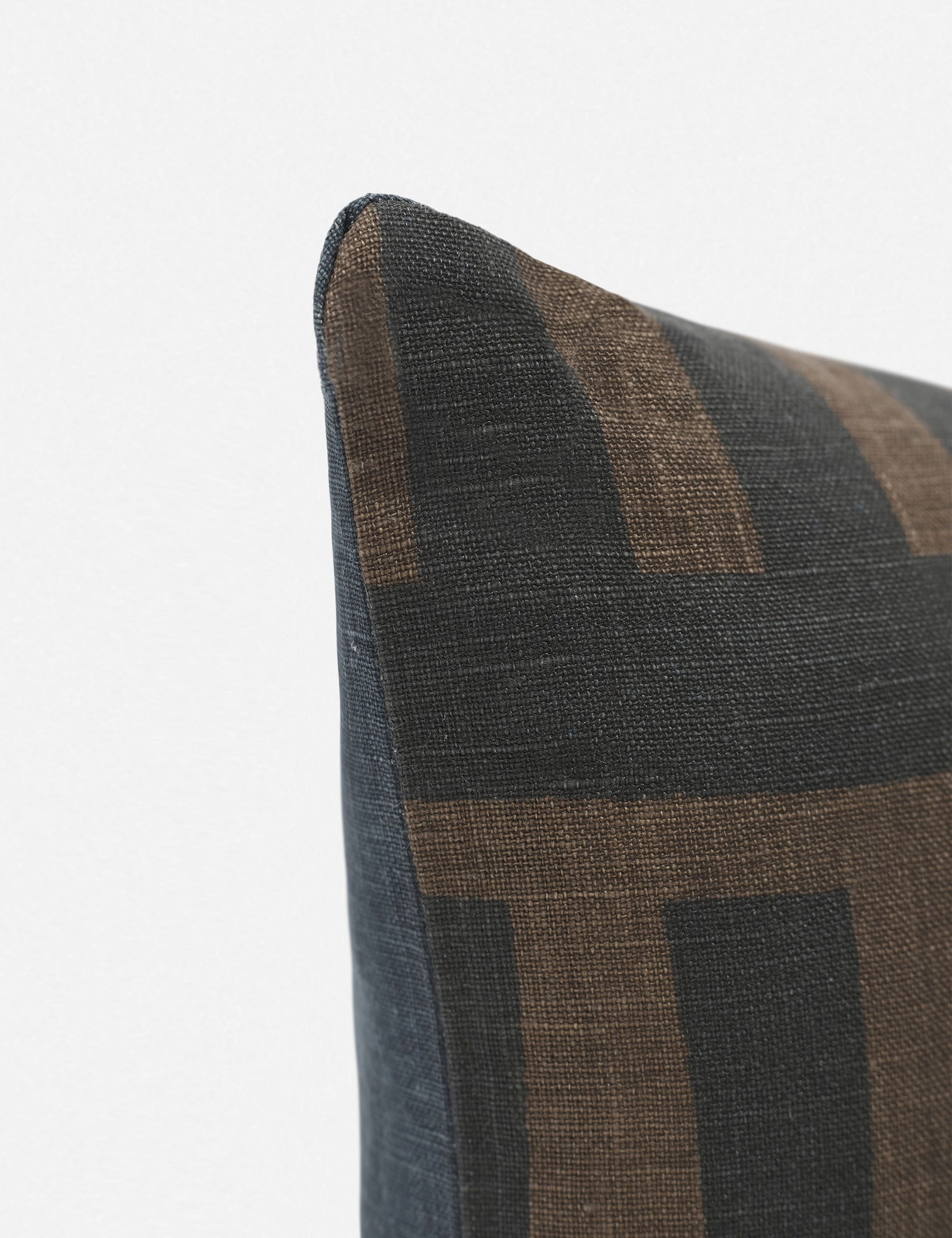 Kellan Pillow