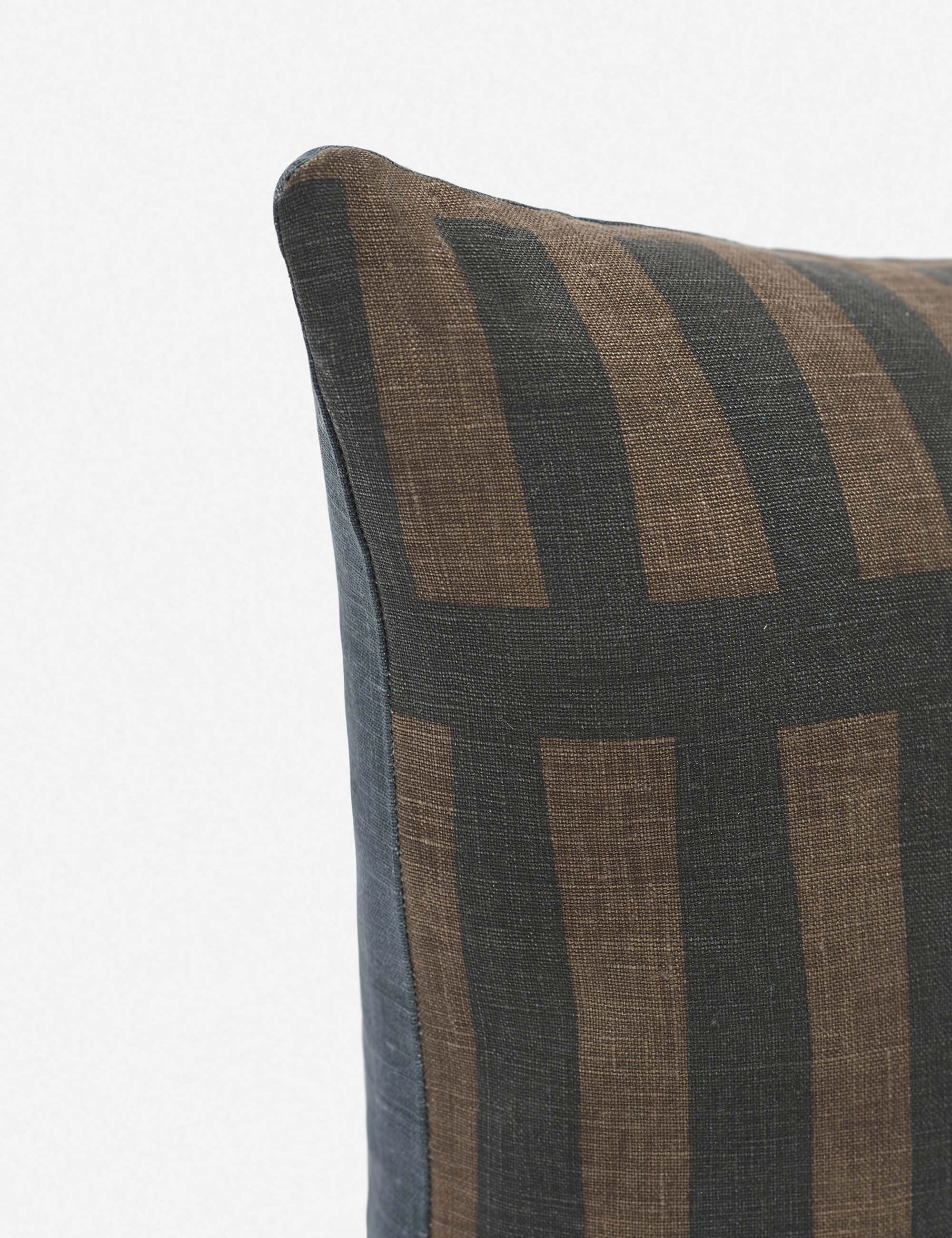 Kellan Pillow