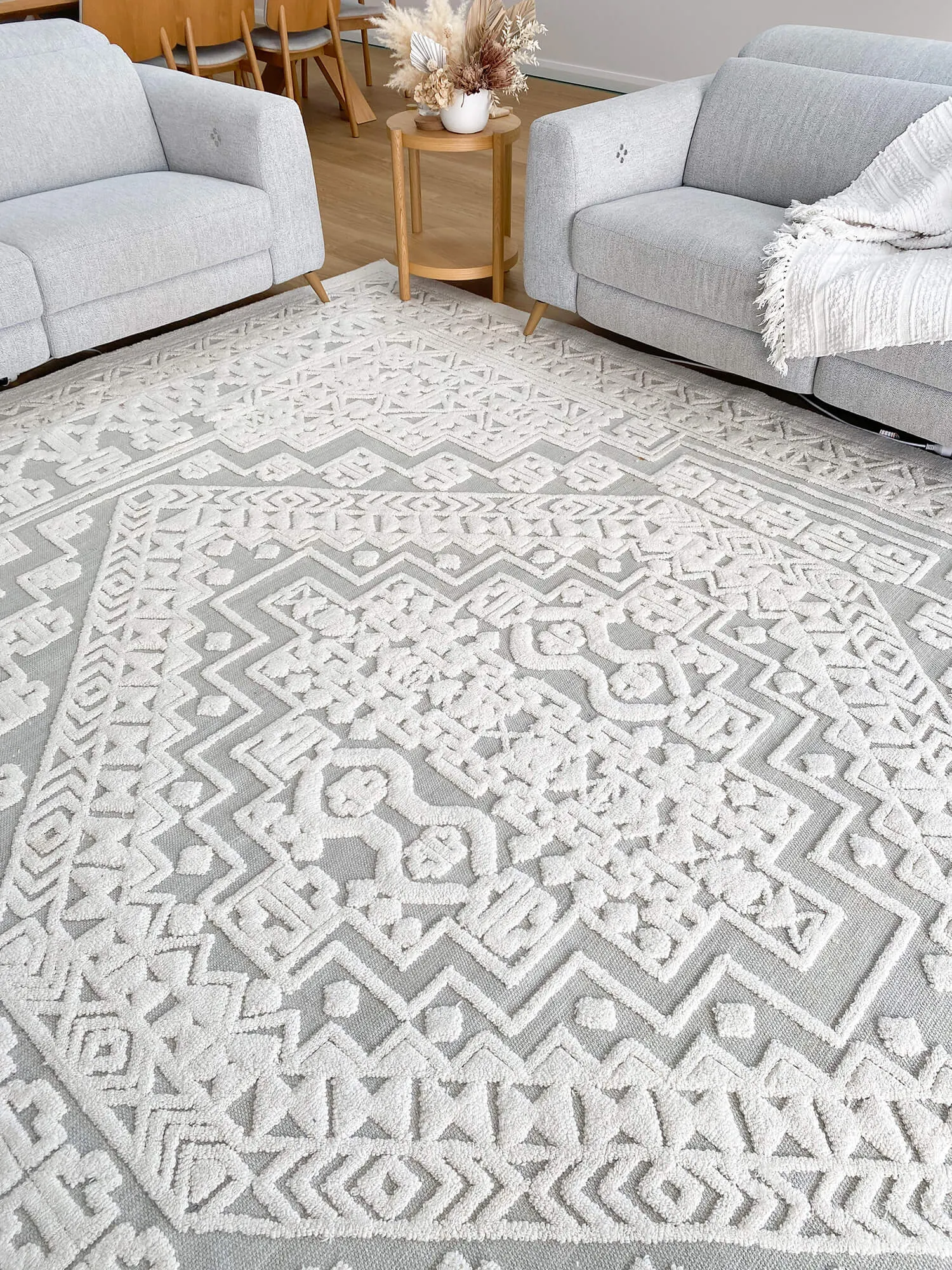 Kirrily Blue Grey and Ivory Textured Tribal Rug *NO RETURNS UNLESS FAULTY