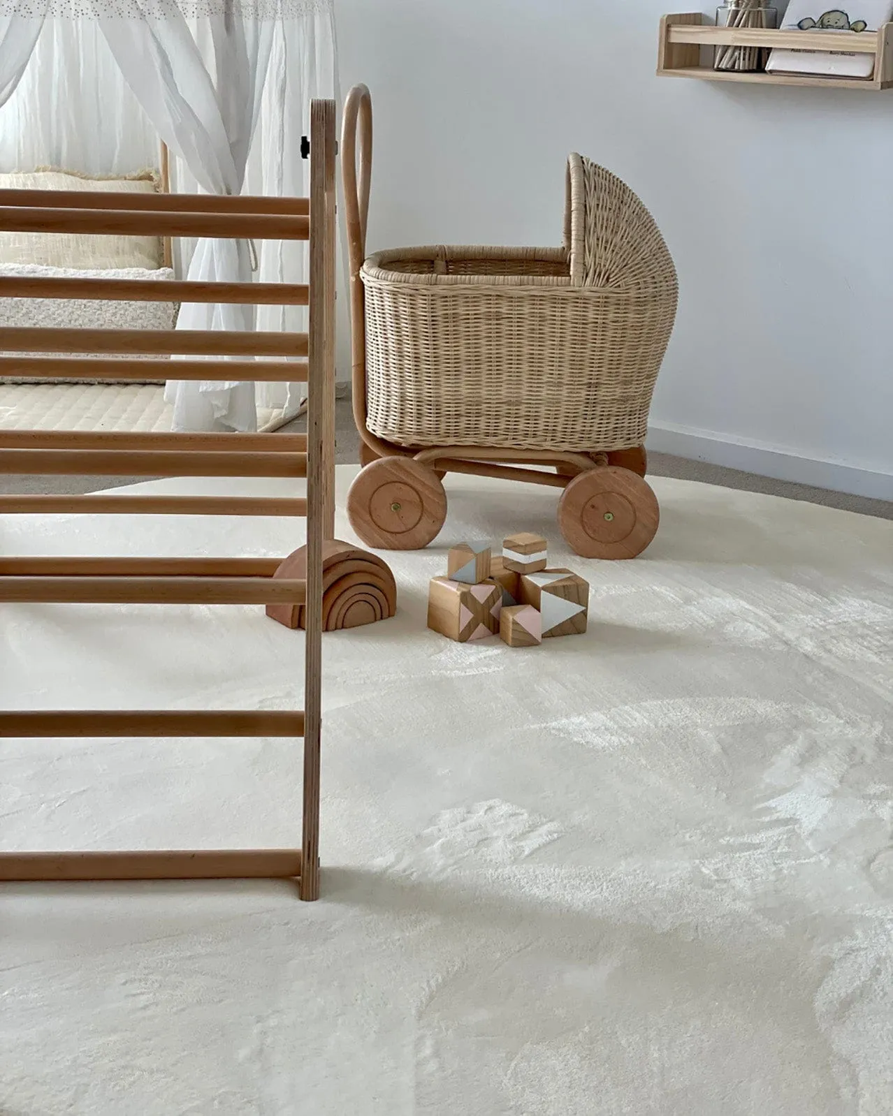 Koa Ivory Plush Rollie Pollie Round Playmat