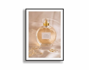 L'Eau Laurissinordic style wall decor
