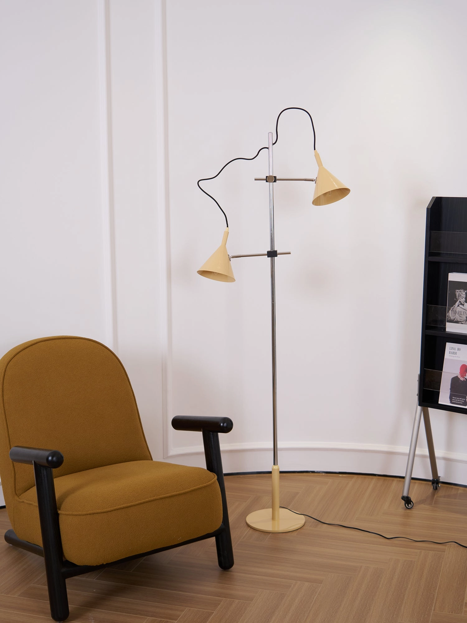 Laiton Floor Lamp