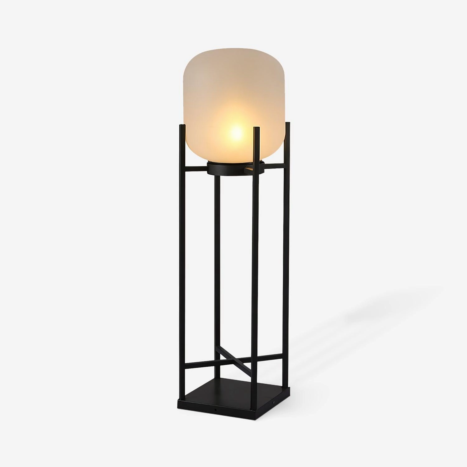 Lantern Outdoor Solar Floor Lamp