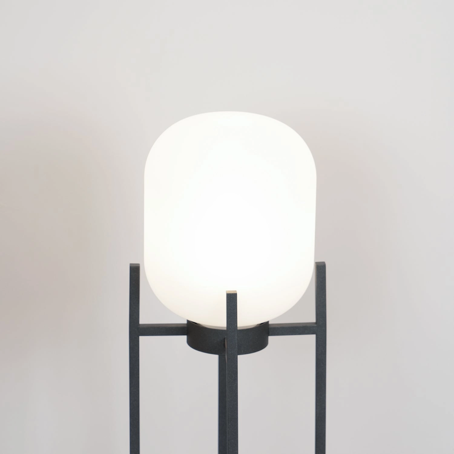 Lantern Outdoor Solar Floor Lamp