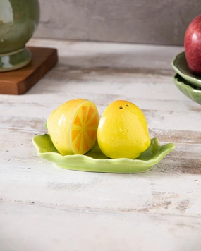 Lemon Salt & Pepper Shaker Setmodern kitchen decor ,kitchen dinner set ,dinnerware 