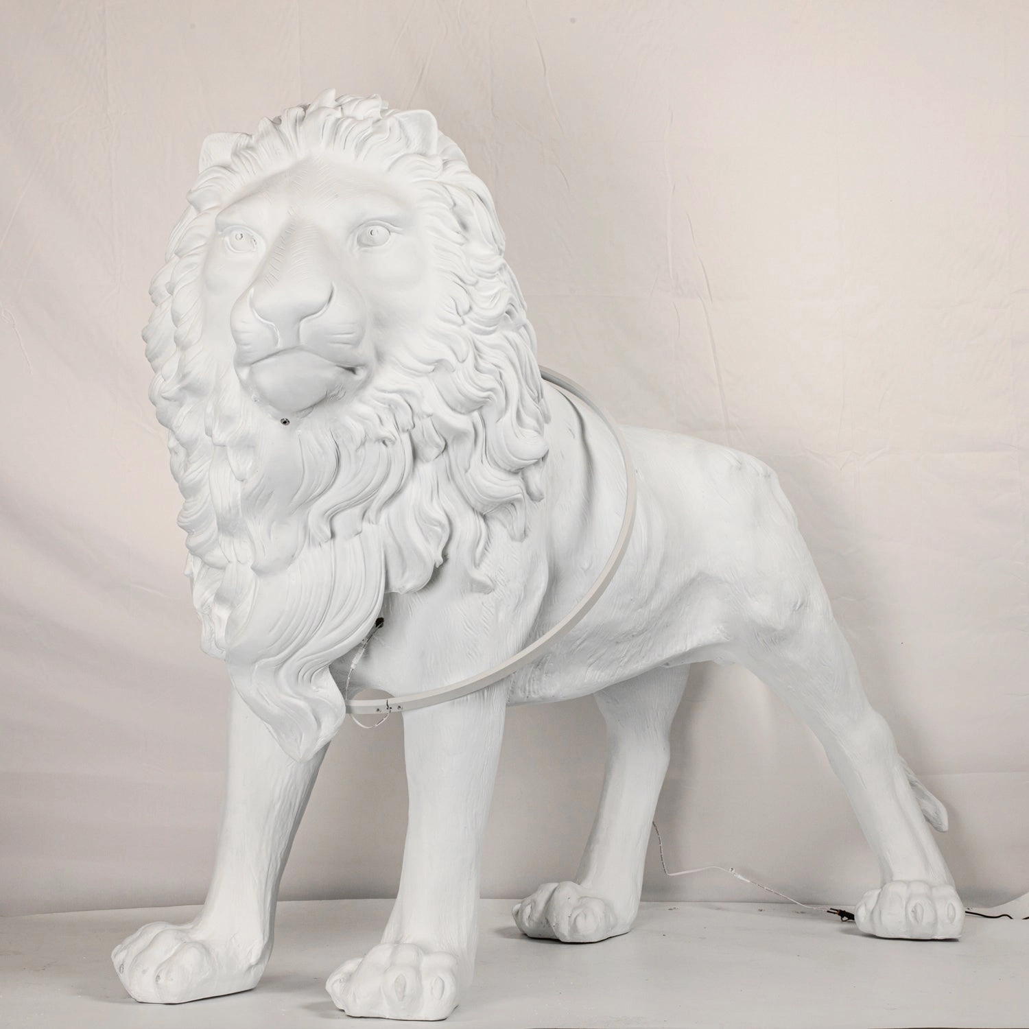 Leo Lion Sculpture Floor Lamp
