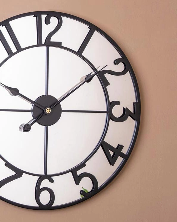 Lindsay Mirrored Wall Clock