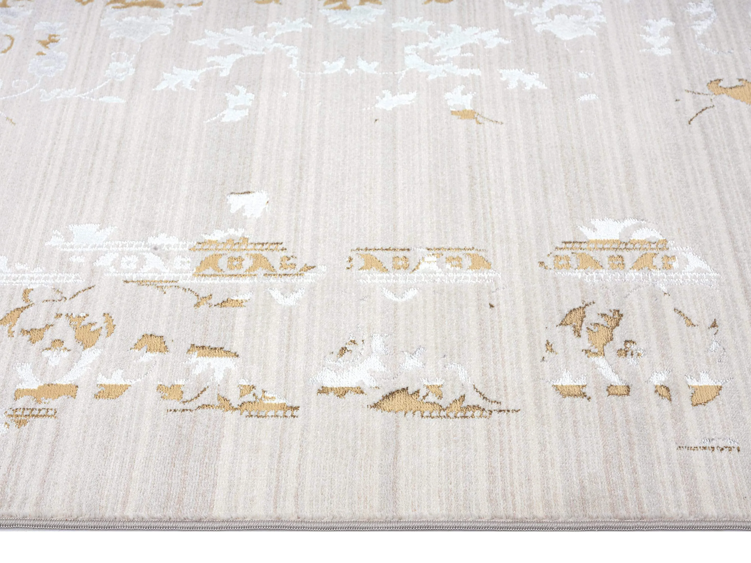 Lindy Cream Ivory And Gold Traditional Floral Rug *NO RETURNS UNLESS FAULTY
