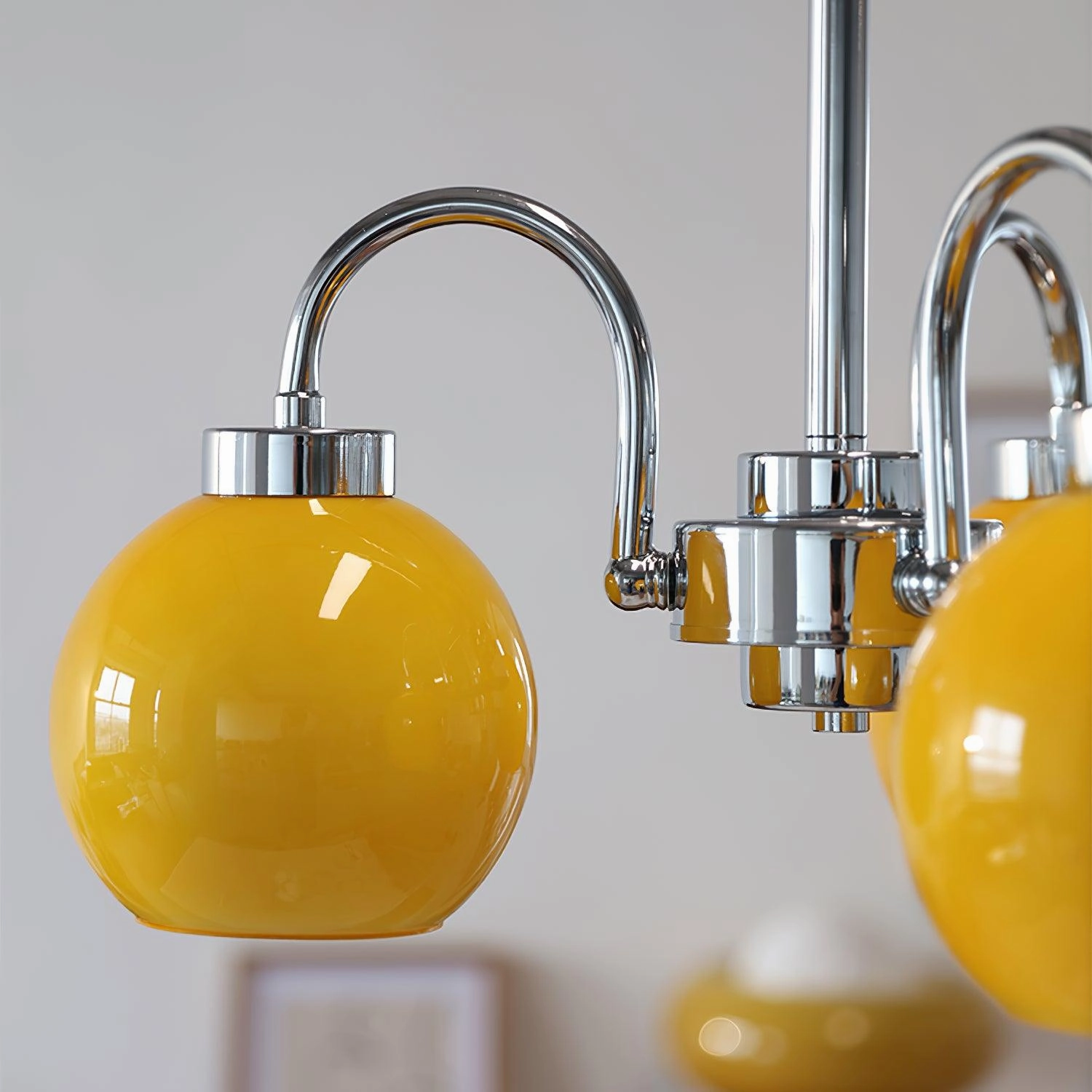 Loa Chandeliers
